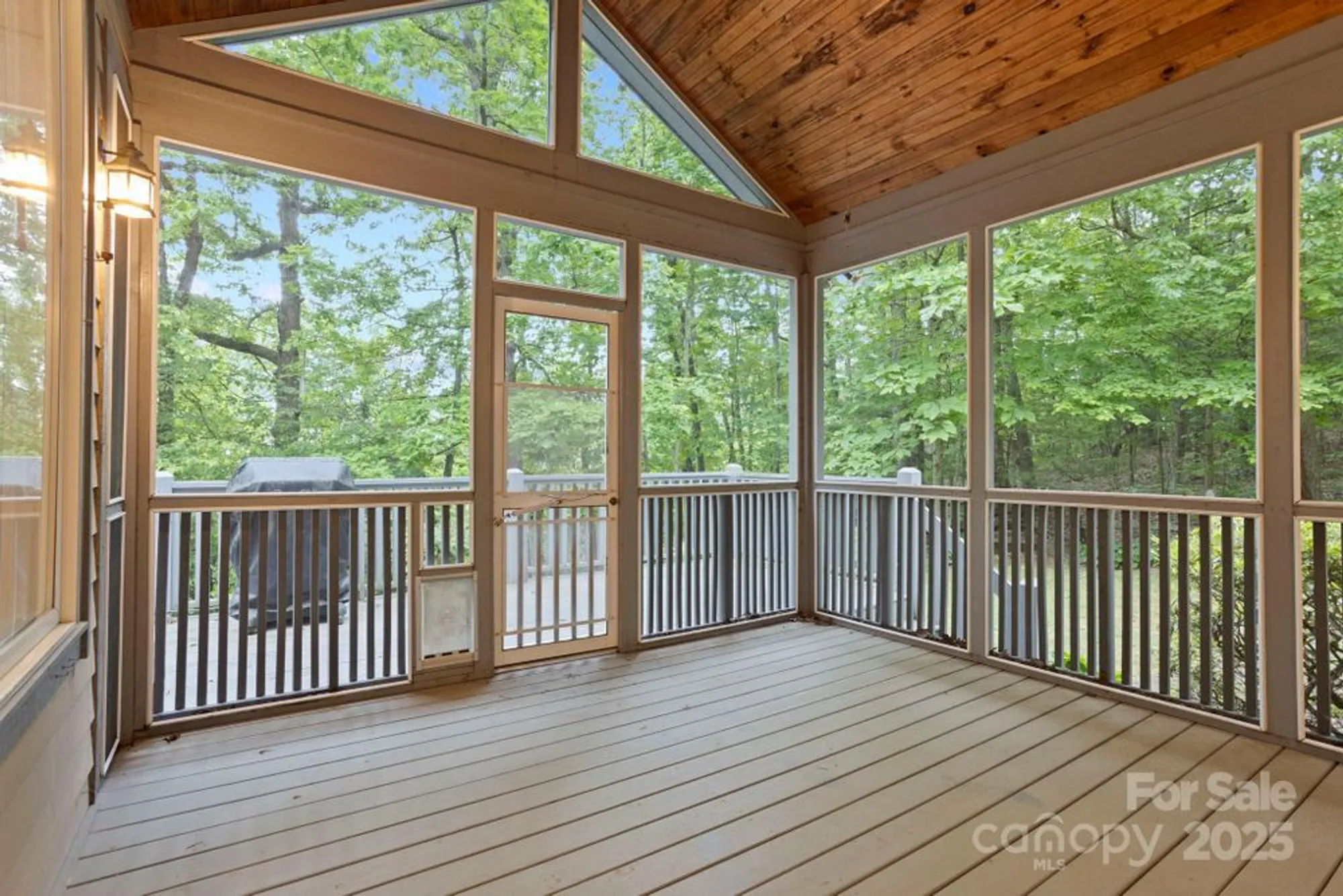 Property Slideshow image 39 of 48 | 132 berry creek dr, Flat Rock, NC, 28731