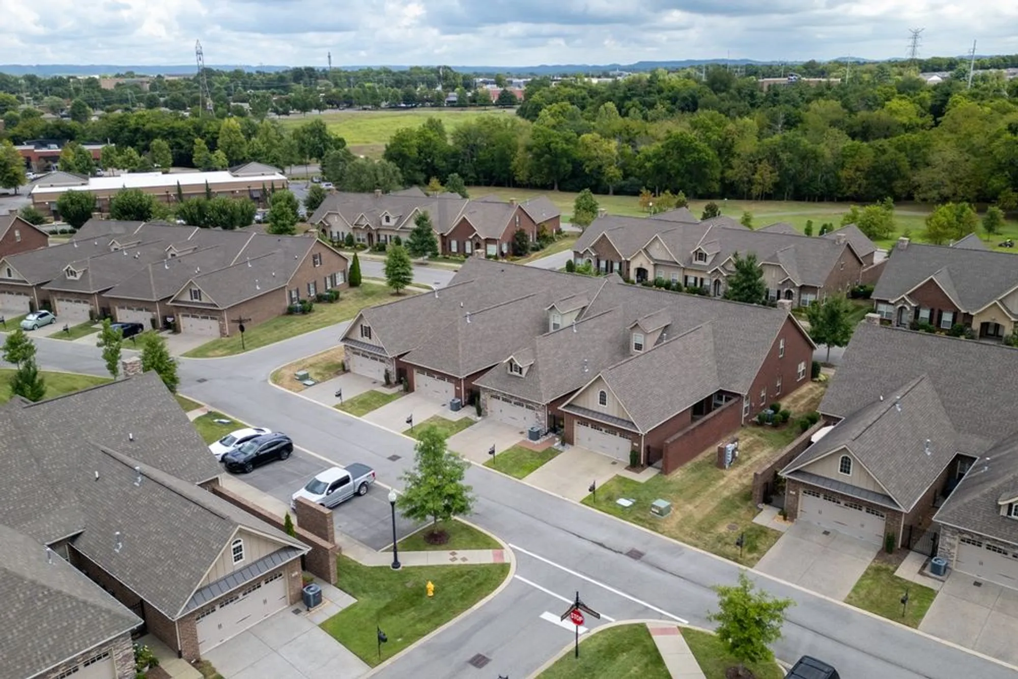 Property Slideshow image 46 of 71 | 240 glennister ct, Gallatin, TN, 37066