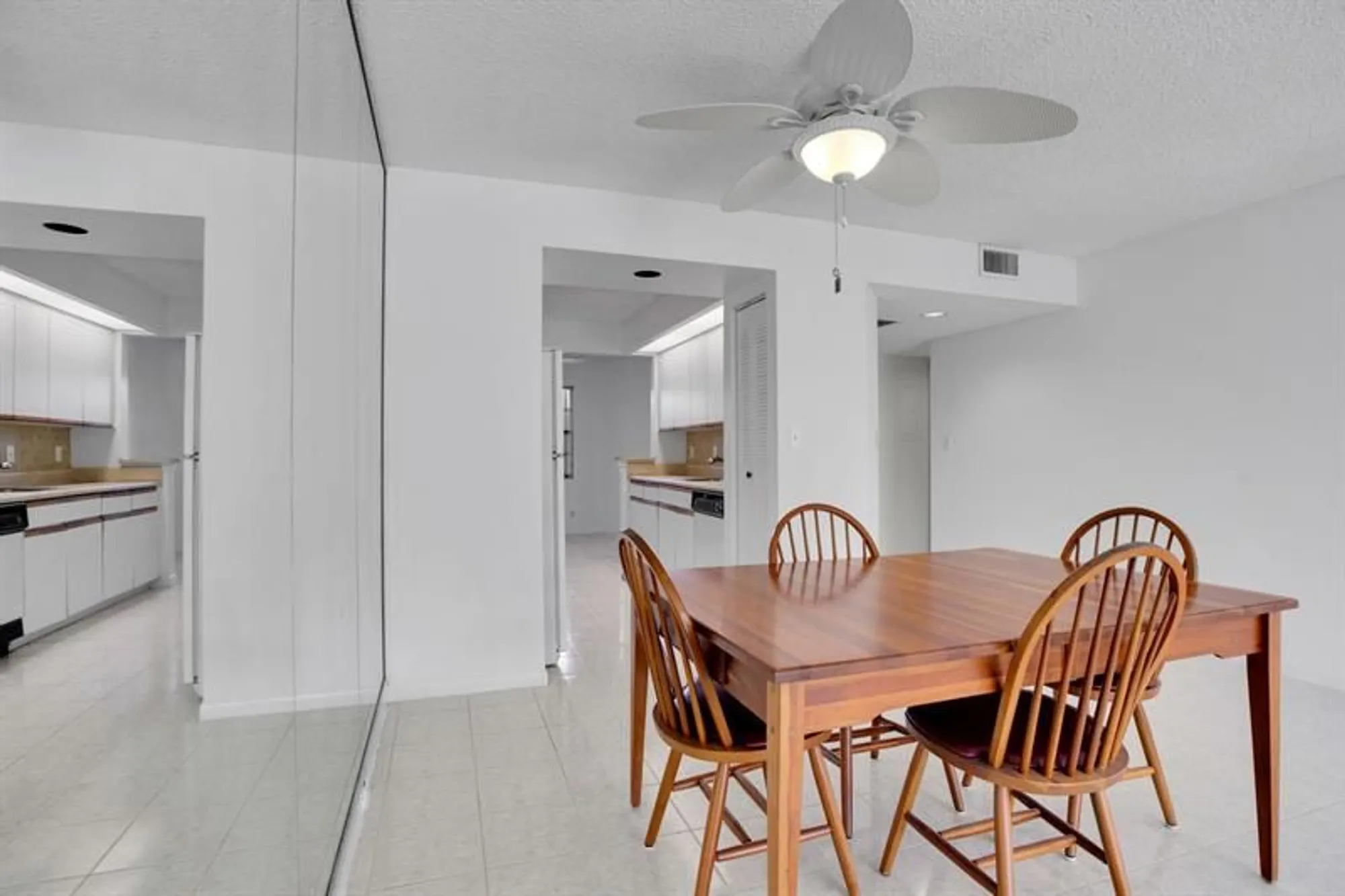 Property Slideshow image 15 of 35 | 1801 eleuthera pt g3, Coconut Creek, FL, 33066