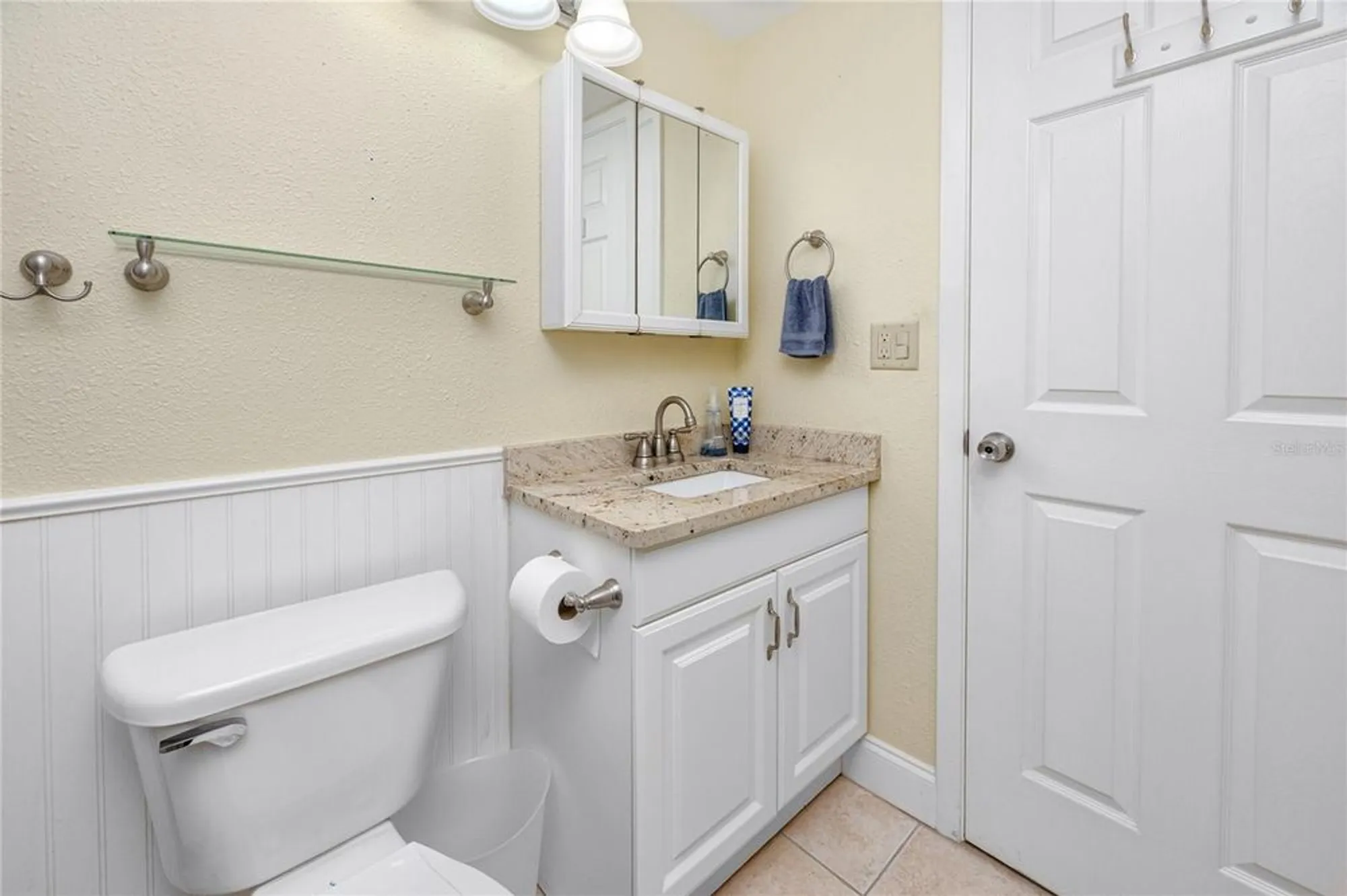 Property Slideshow image 28 of 59 | 7645 sun island dr 304, South Pasadena, FL, 33707