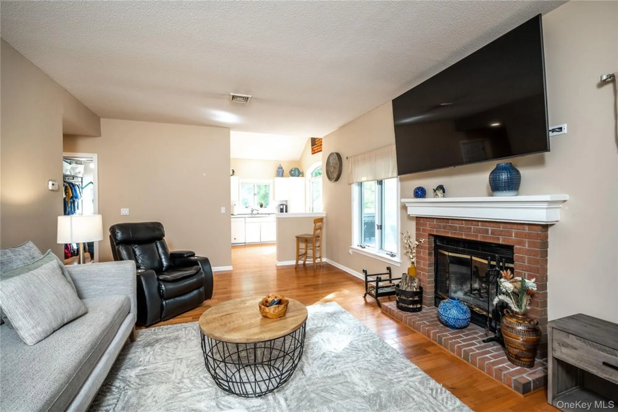 Property Slideshow image 6 of 16 | 627 heritage hls a, Somers, NY, 10589