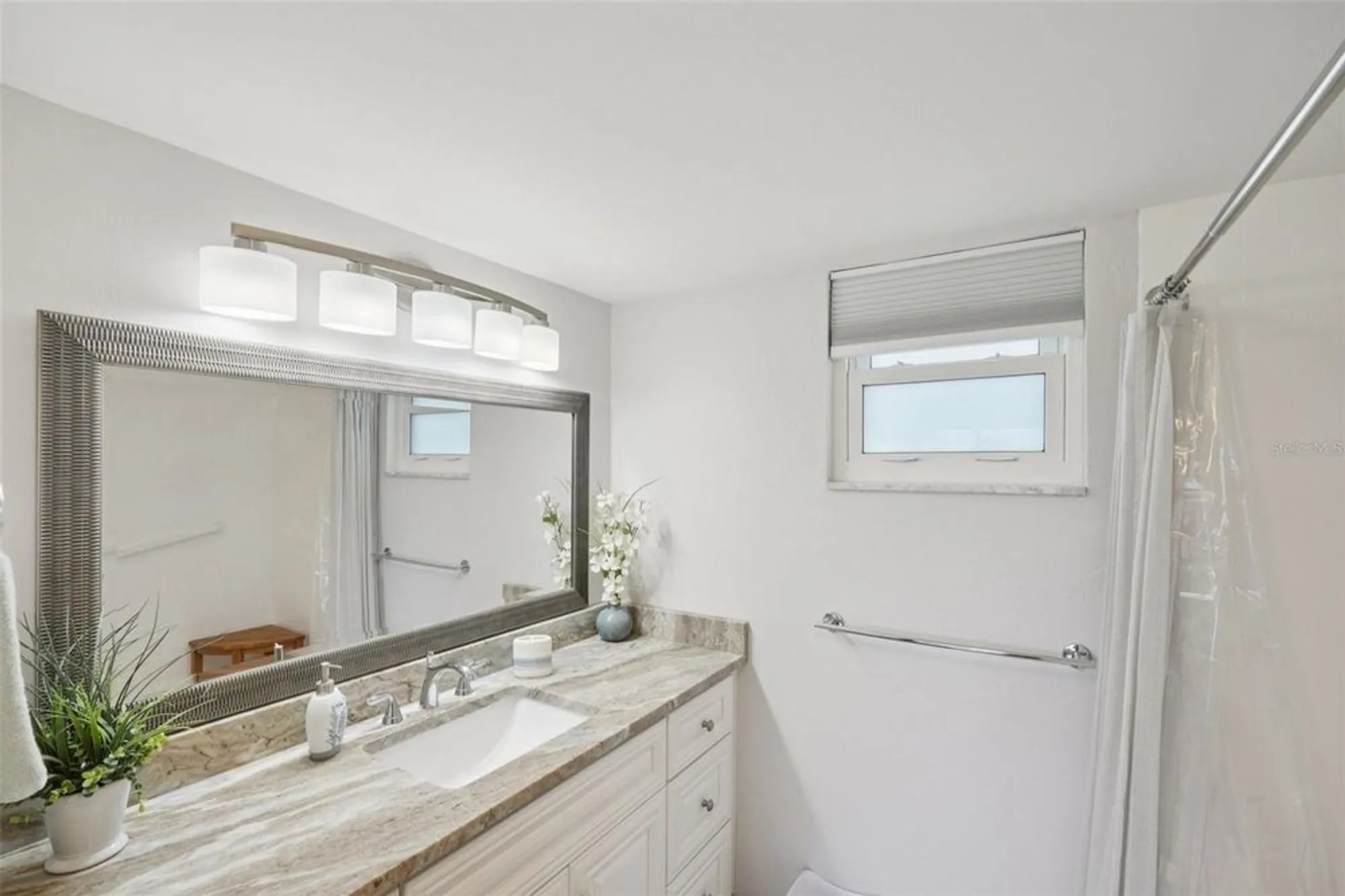 Property Slideshow image 15 of 43 | 1700 pine valley dr 205, Fort Myers, FL, 33907