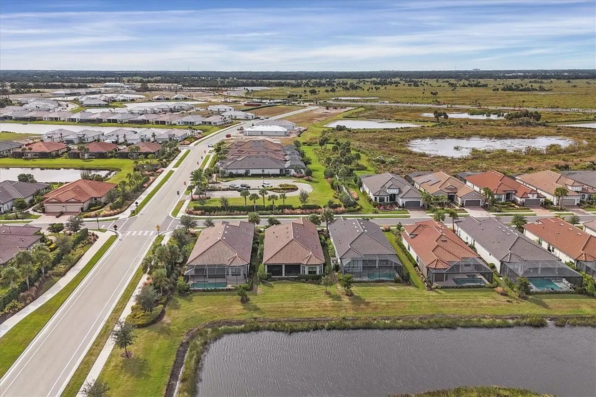 Property Slideshow image 43 of 71 | 10238 morning mist ln, Sarasota, FL, 34241