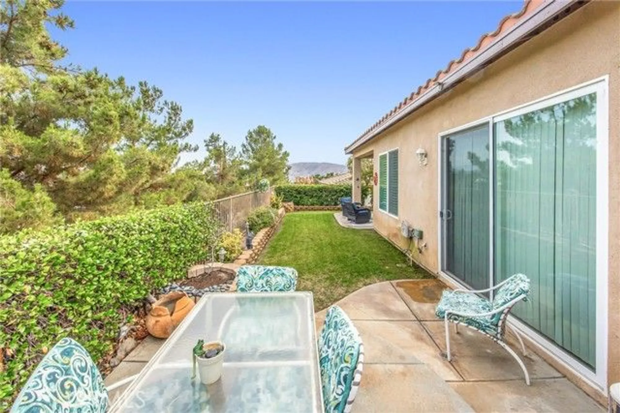 Property Slideshow image 38 of 46 | 9196 pioneer ln, Corona, CA, 92883