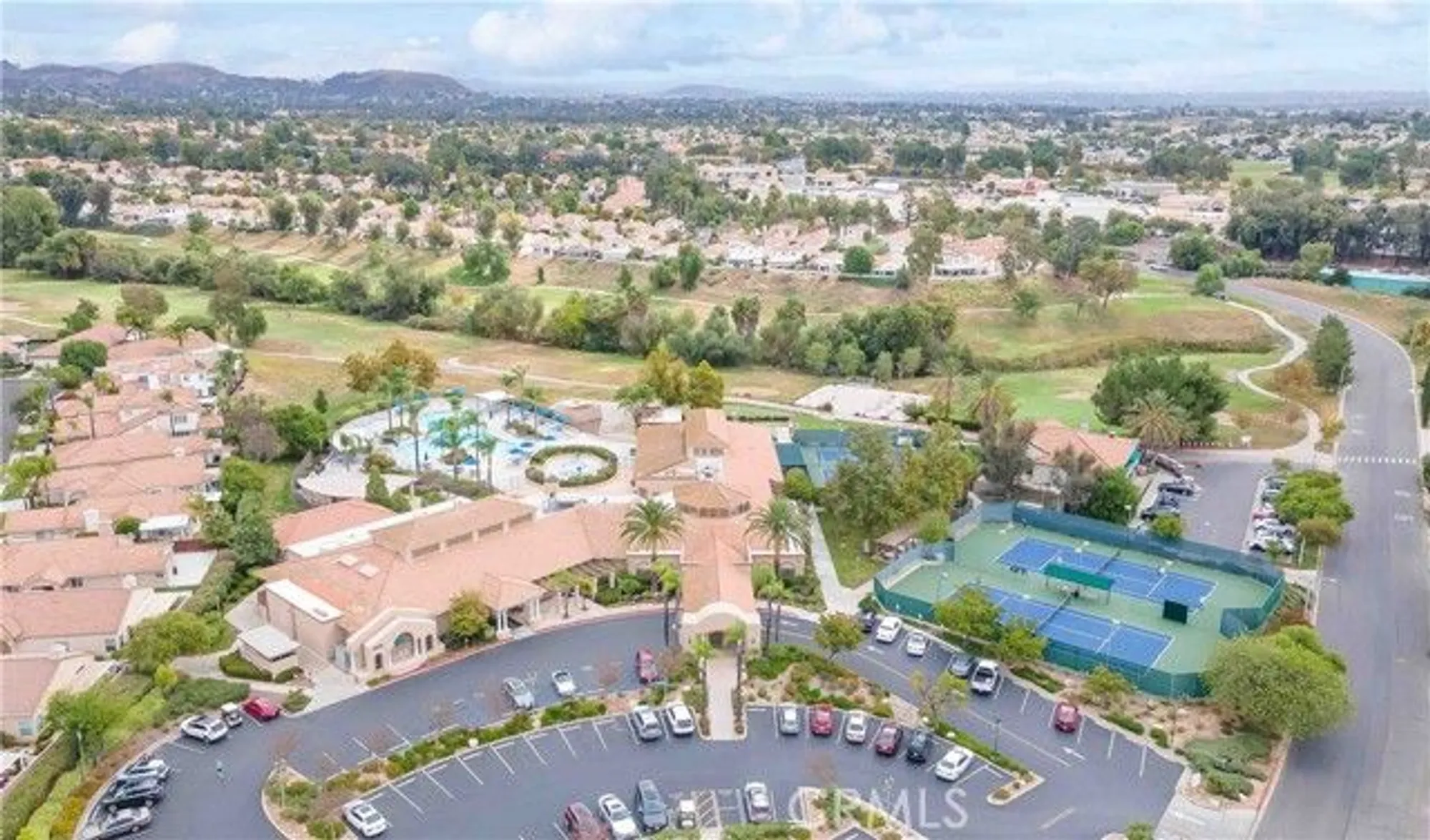 Property Slideshow image 44 of 56 | 40493 via estrada, Murrieta, CA, 92562