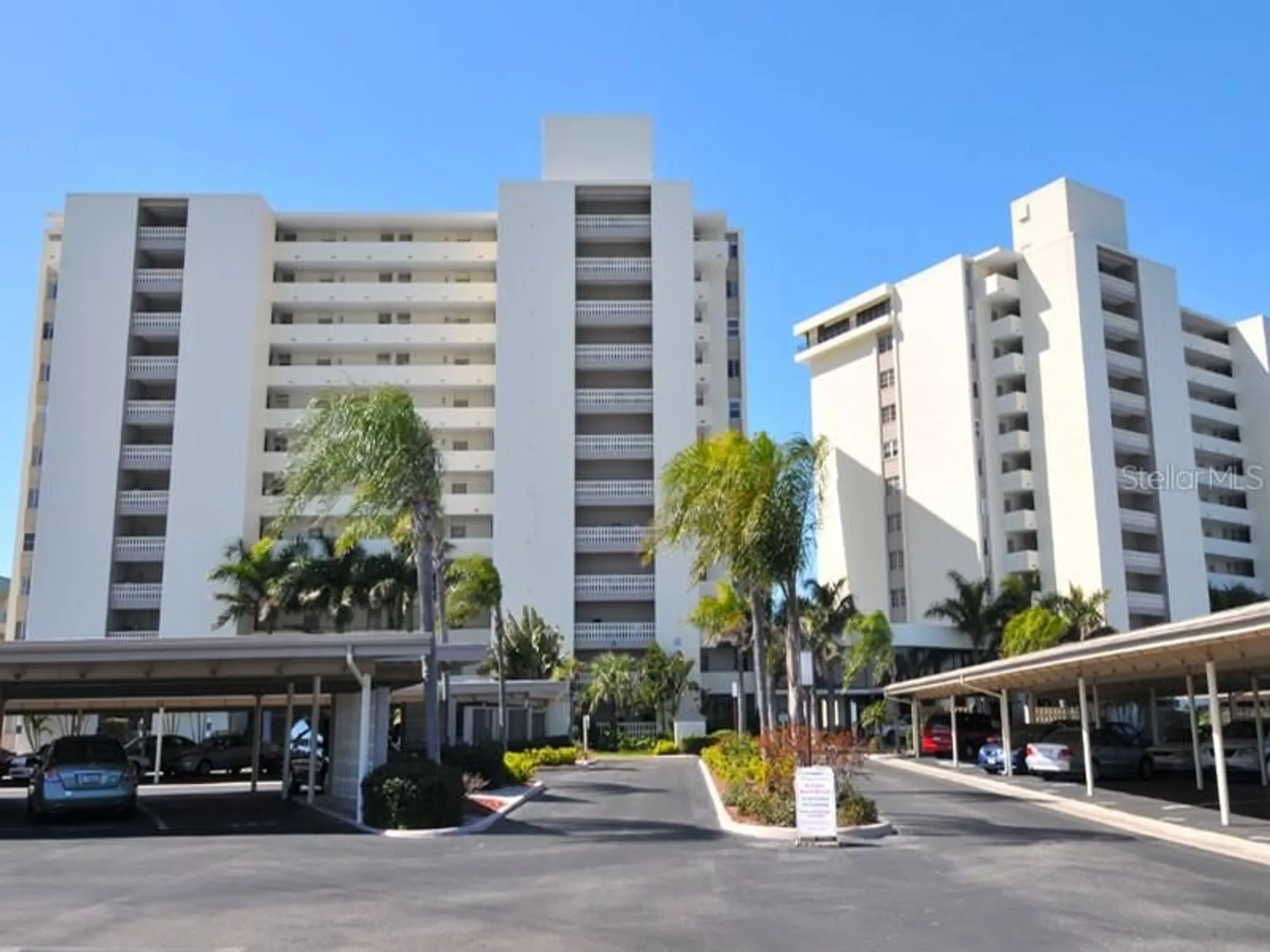 Property Slideshow image 2 of 63 | 19 whispering sands dr apt 805, Sarasota, FL, 34242