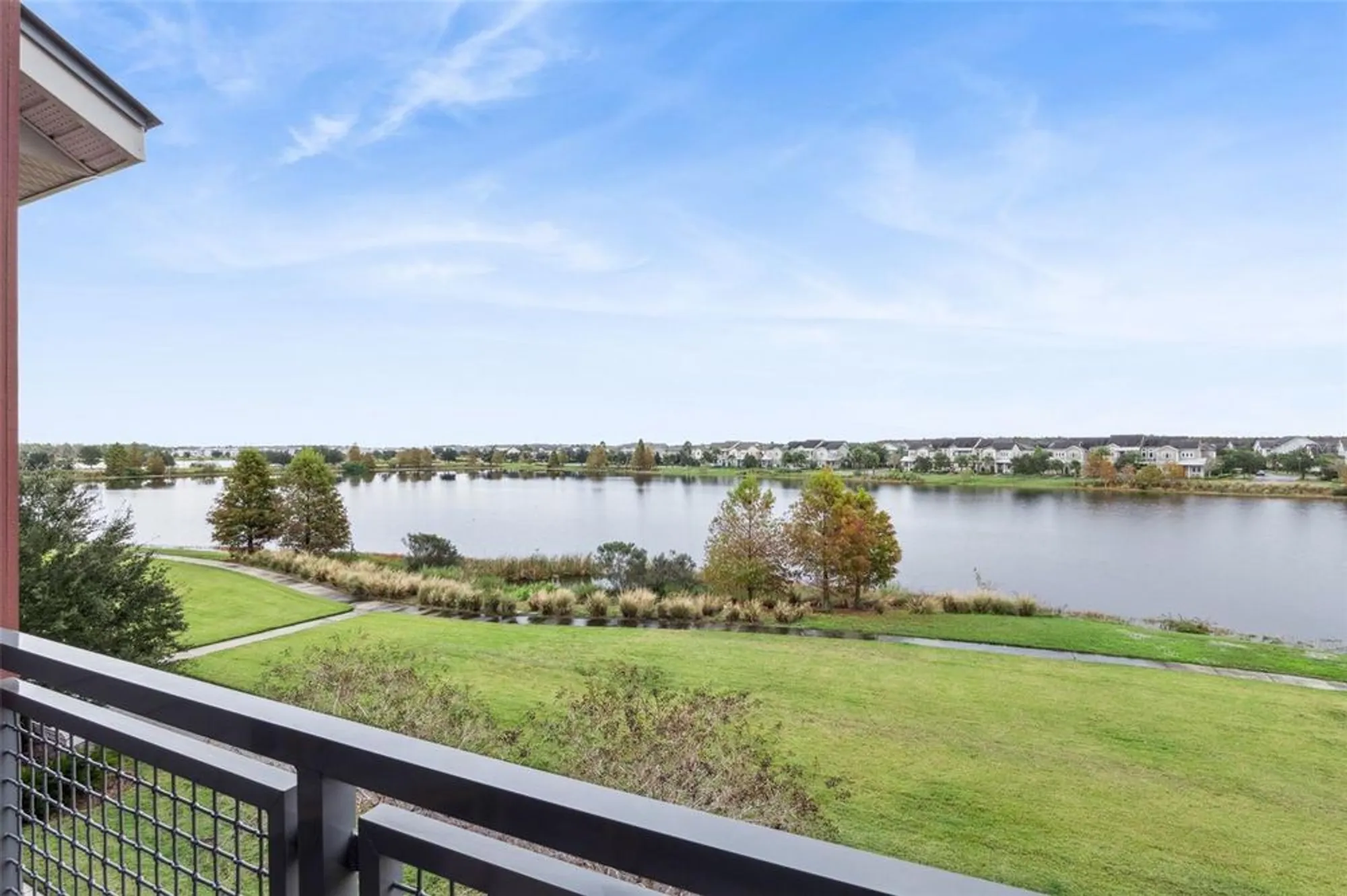 Property Slideshow image 7 of 58 | 7565 laureate blvd unit 3304, Orlando, FL, 32827