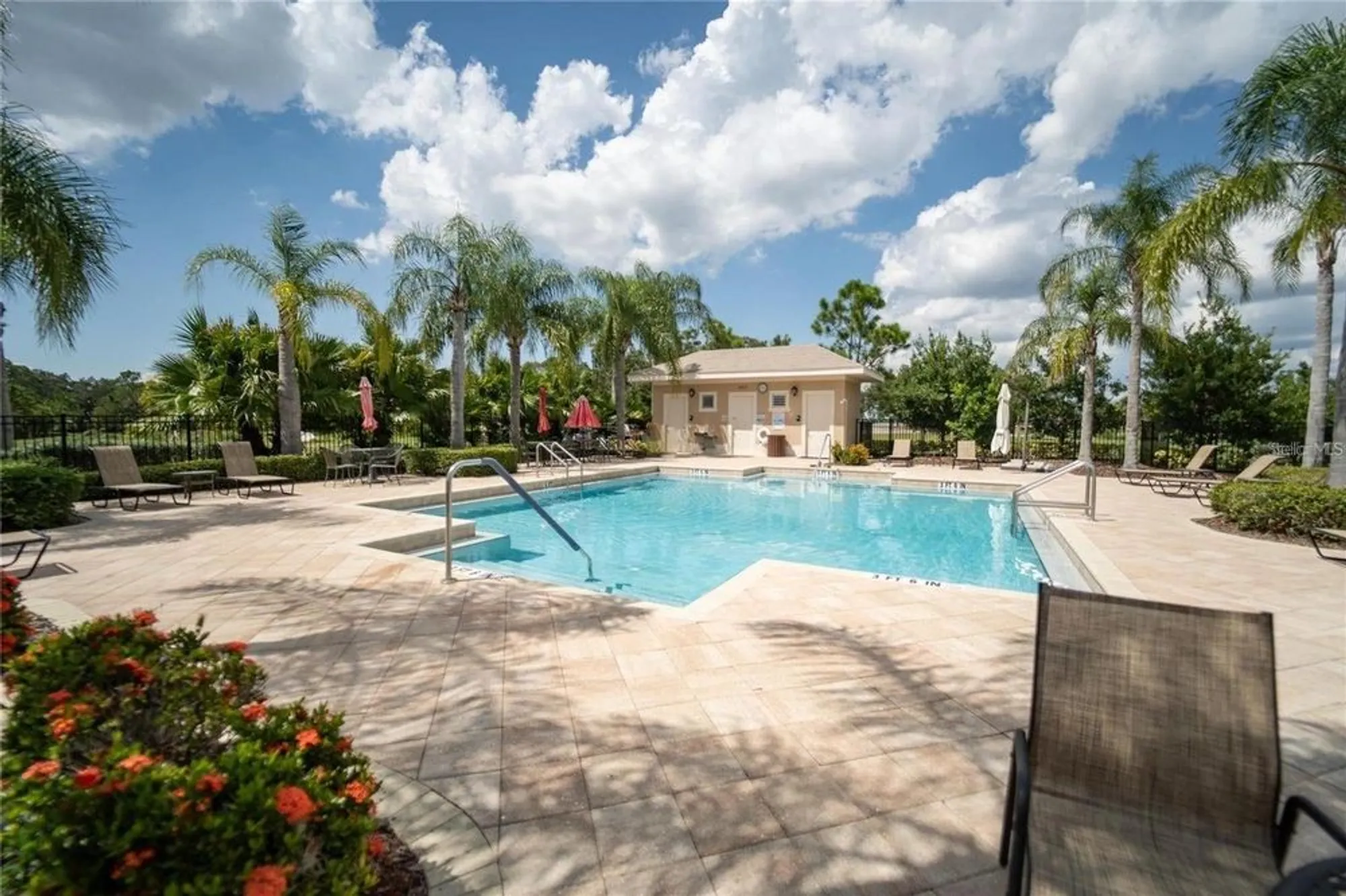 Property Slideshow image 47 of 71 | 718 chipper dr, Sun City Center, FL, 33573