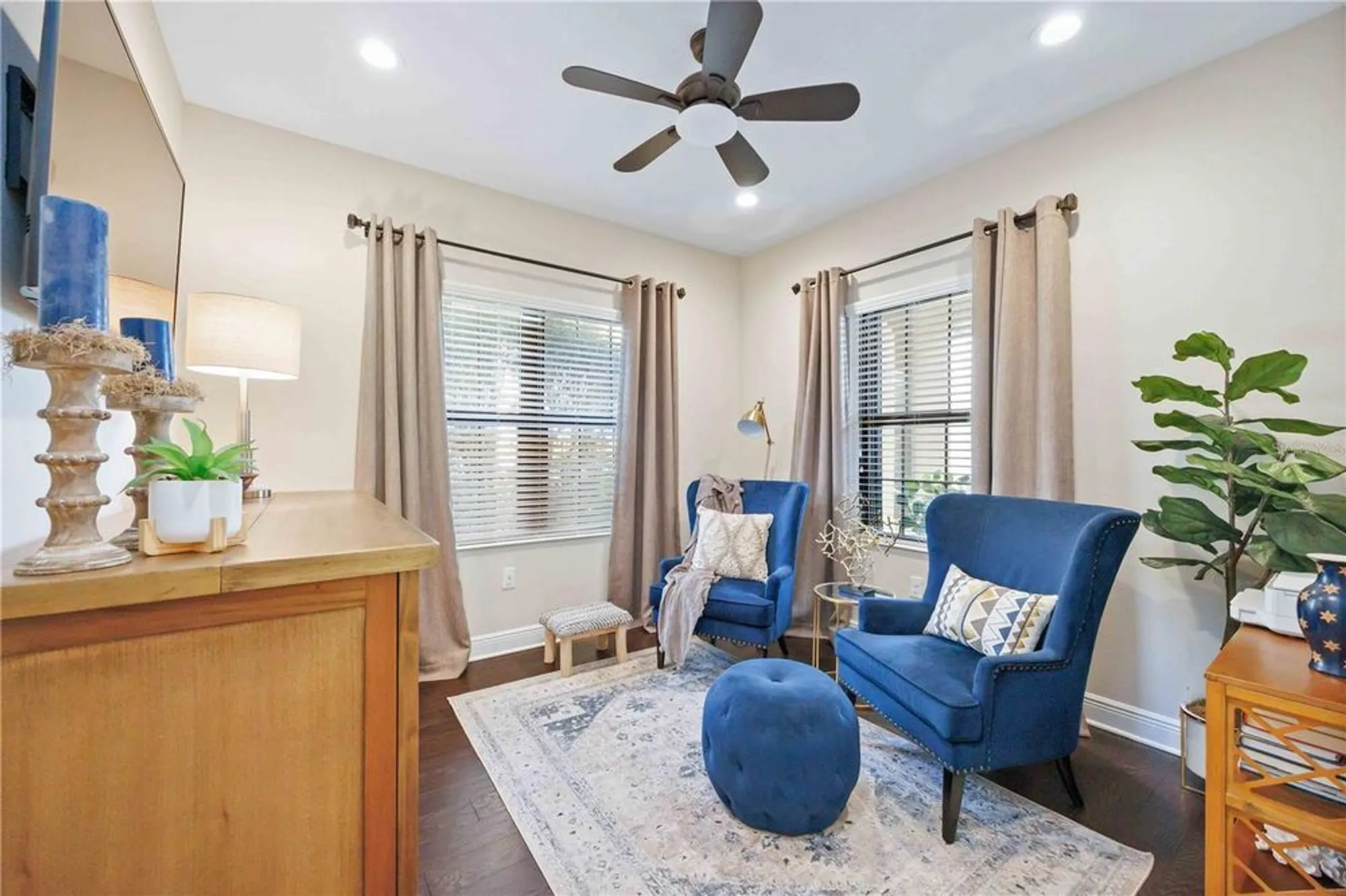 Property Slideshow image 29 of 70 | 21625 avon park ct, Venice, FL, 34293