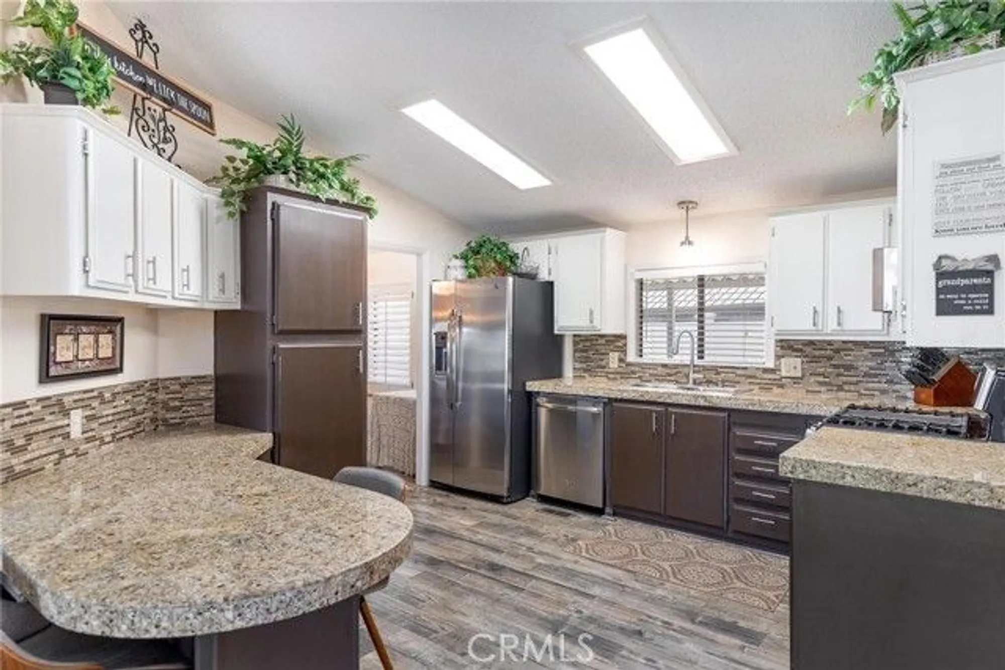 Property Slideshow image 16 of 49 | 38124 calle amigable, Murrieta, CA, 92563