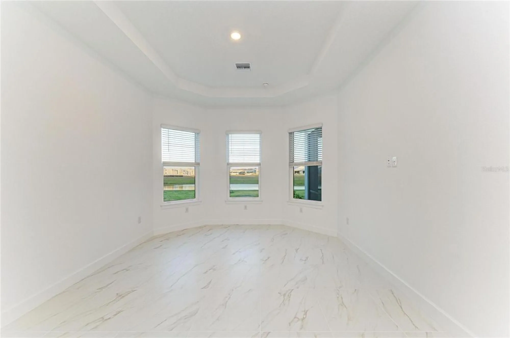 Property Slideshow image 6 of 72 | 3303 vicenza ct, Lakewood Ranch, FL, 34211