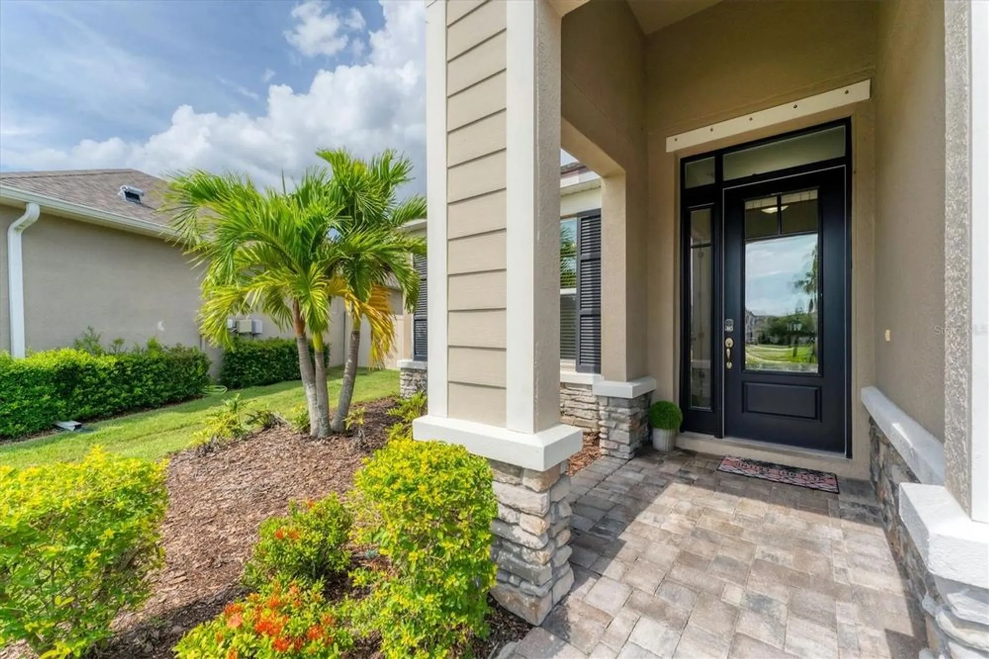 Property Slideshow image 4 of 45 | 11240 spring gate trl, Bradenton, FL, 34211