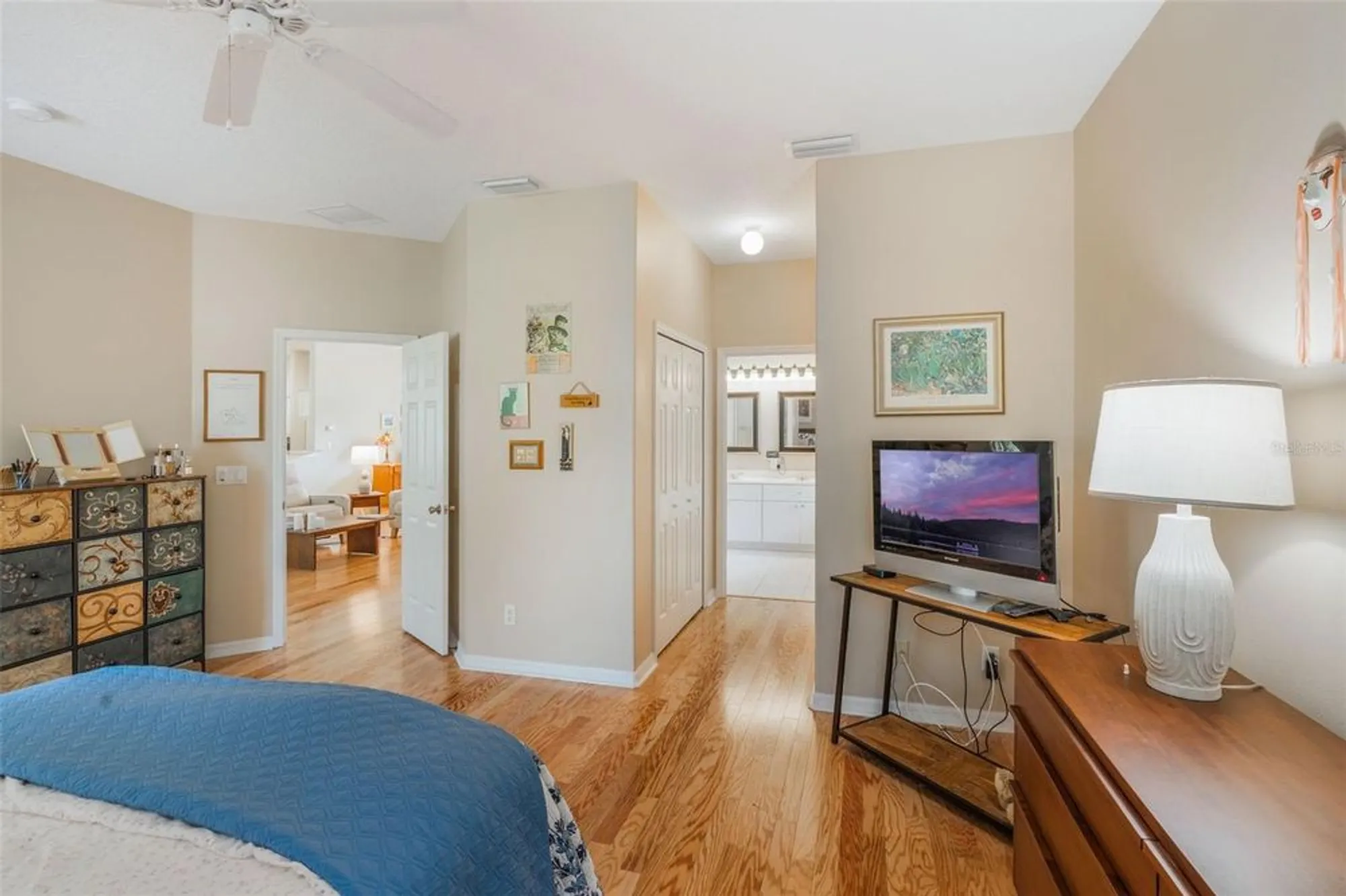 Property Slideshow image 14 of 57 | 22228 oxford heights dr, Leesburg, FL, 34748