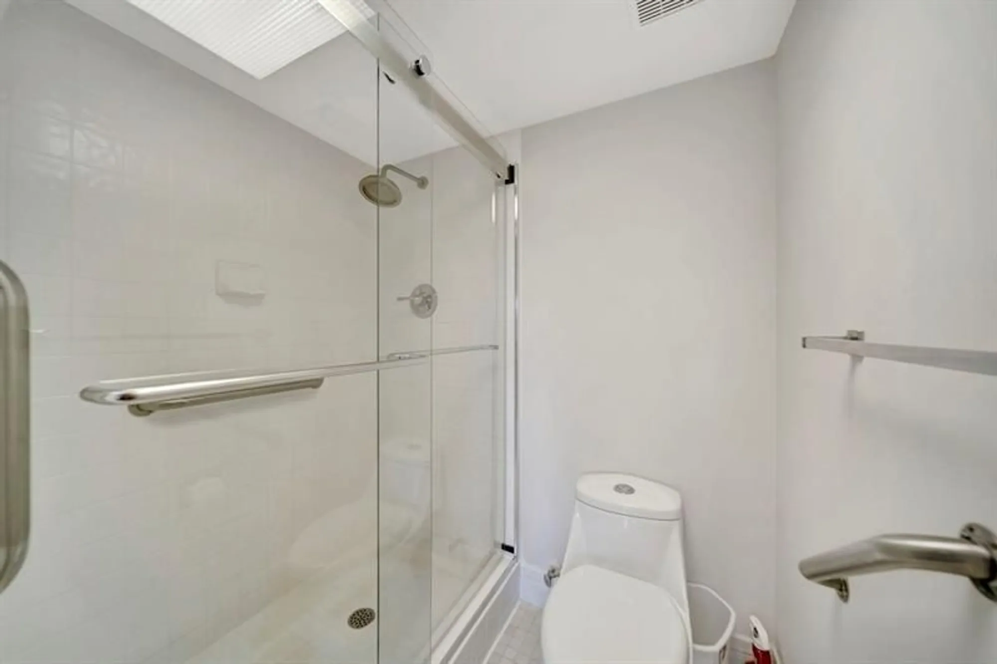 Property Slideshow image 31 of 54 | 900 sw 128th ave, Pembroke Pines, FL, 33027