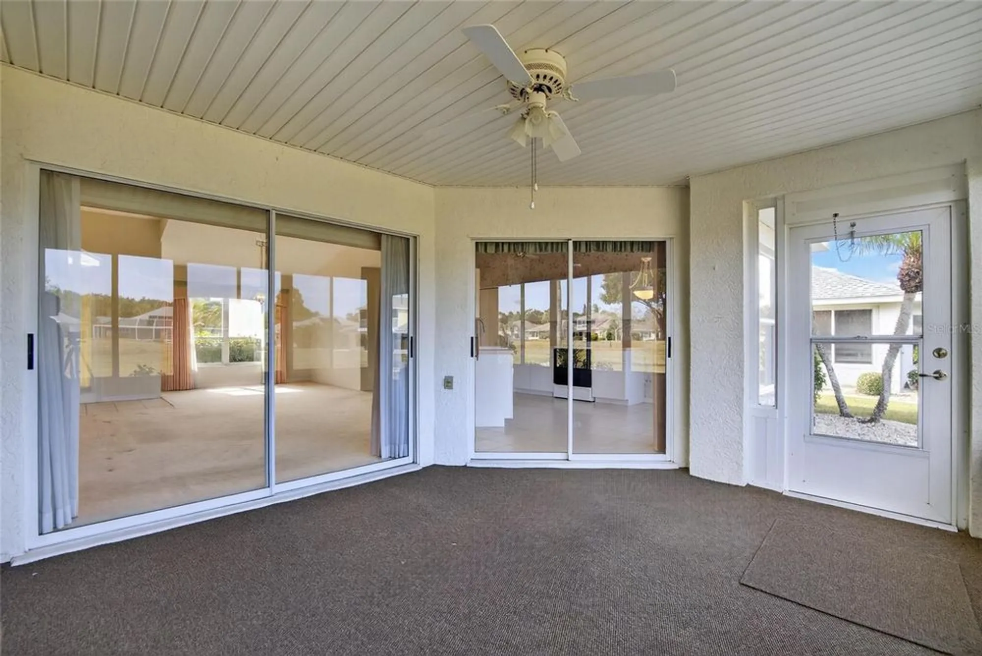 Property Slideshow image 28 of 50 | 331 caloosa palms ct, Sun City Center, FL, 33573