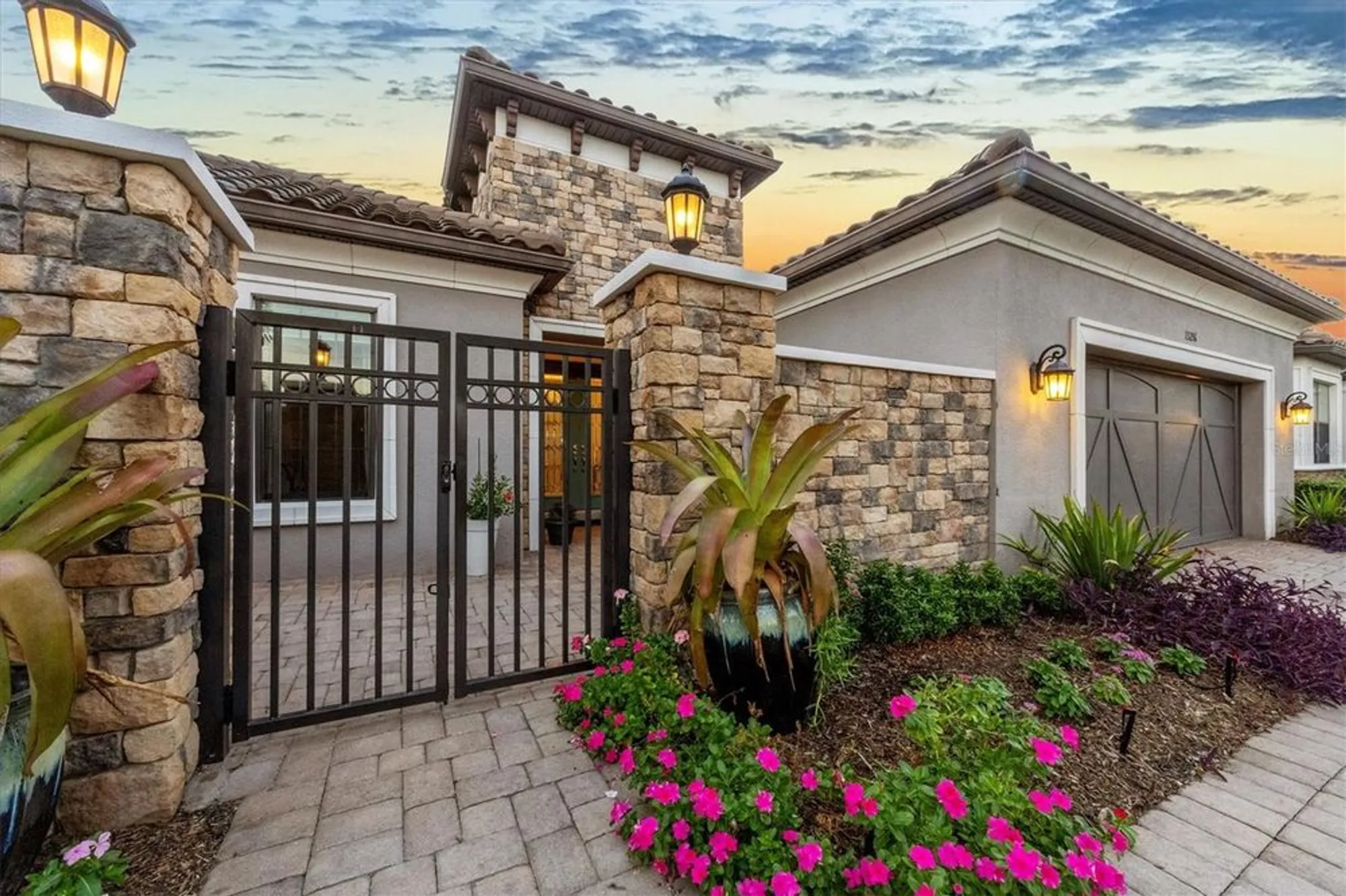 Property Slideshow image 8 of 100 | 13216 malachite dr, Bradenton, FL, 34211