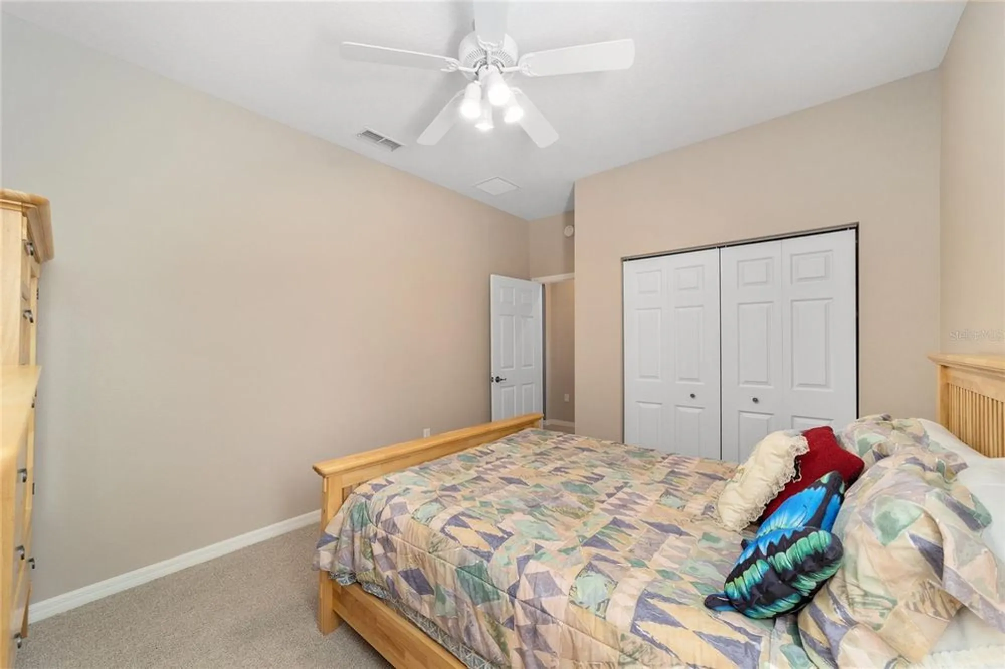 Property Slideshow image 11 of 49 | 8678 sw 83rd cir, Ocala, FL, 34481