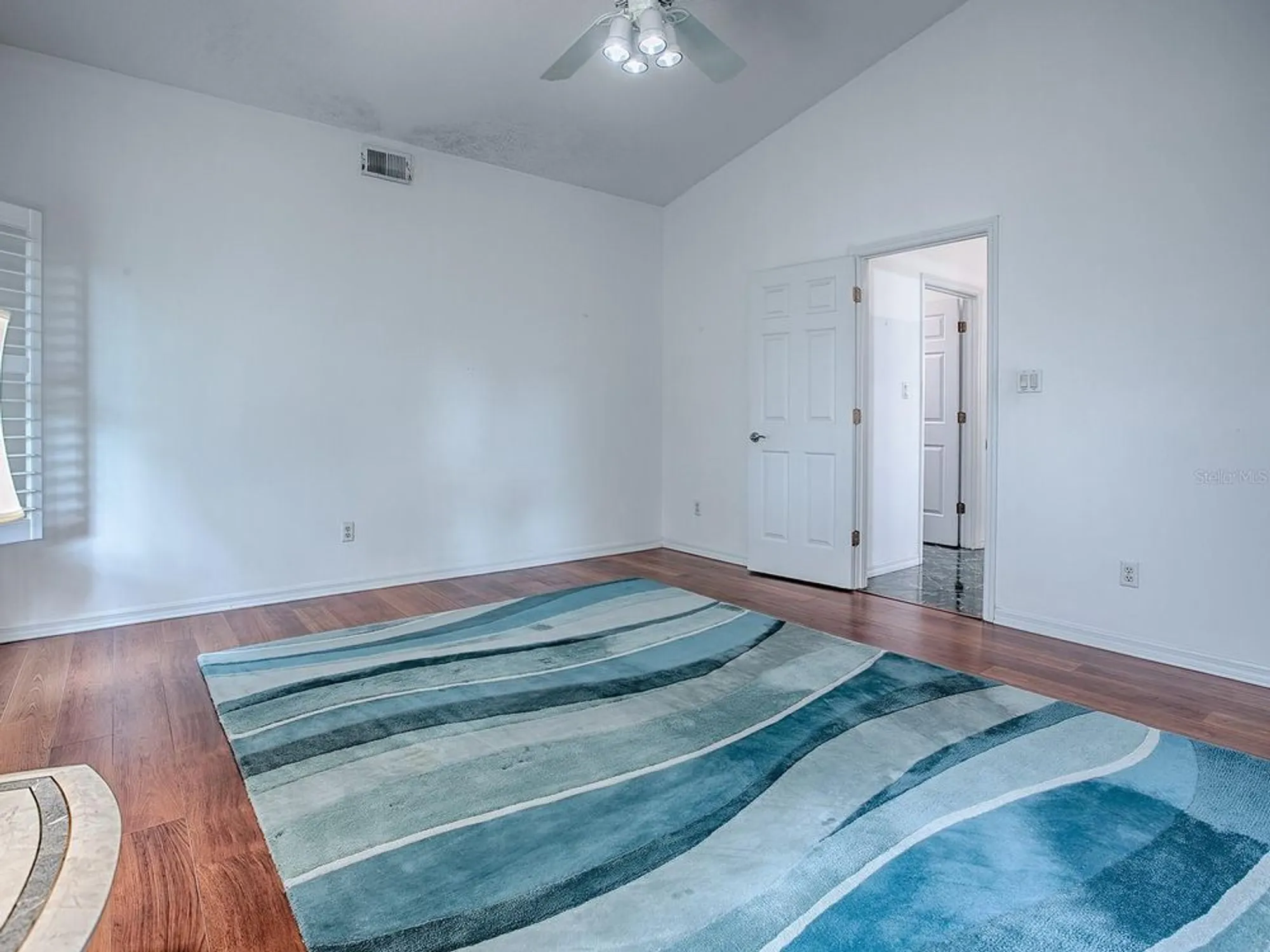 Property Slideshow image 32 of 67 | 25348 crestwater dr, Leesburg, FL, 34748