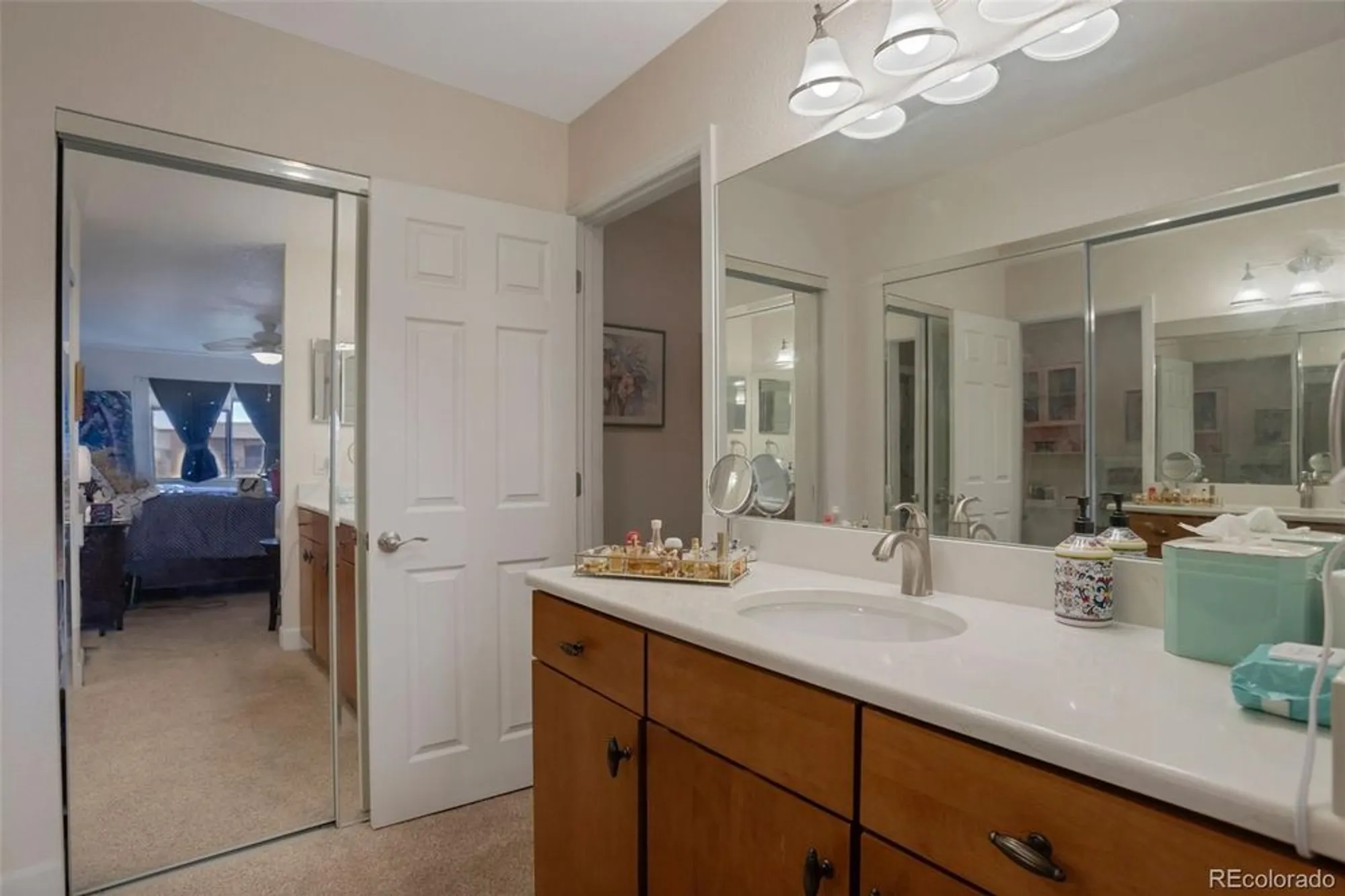 Property Slideshow image 5 of 15 | 14000 e linvale pl 610, Aurora, CO, 80014
