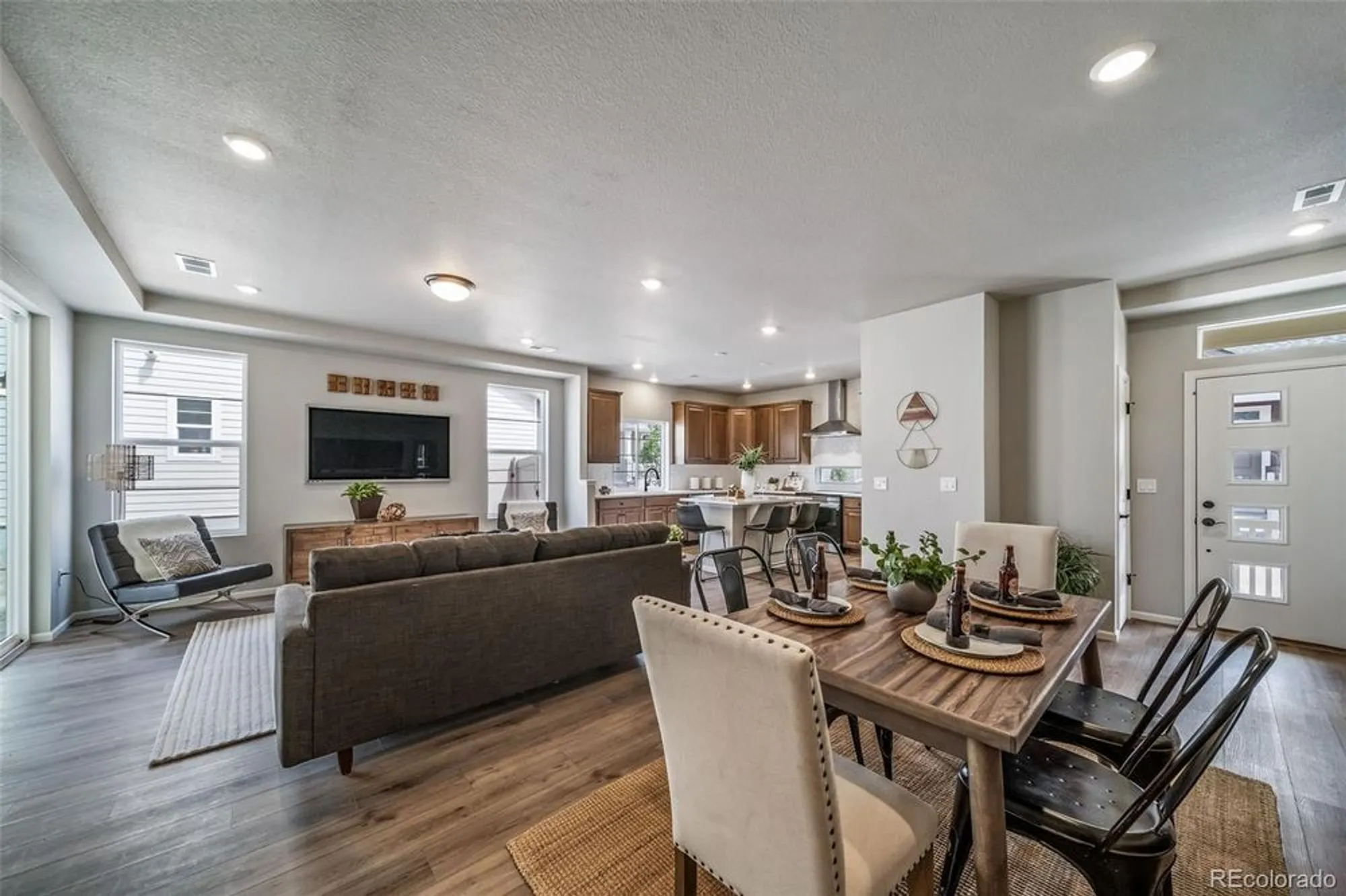 Property Slideshow image 10 of 29 | 21845 e 51st dr, Aurora, CO, 80019