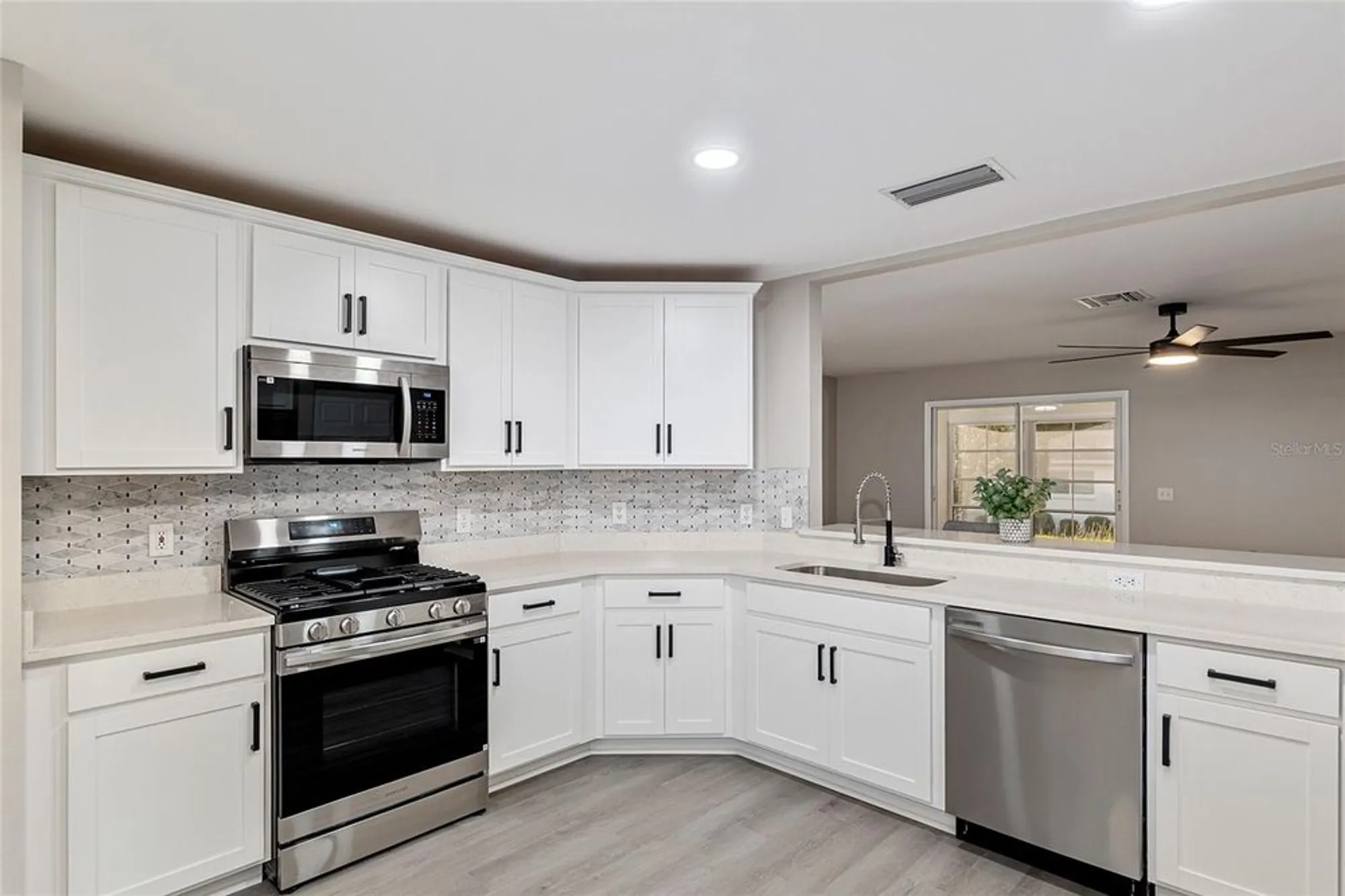 Property Slideshow image 18 of 49 | 9729 sw 97th st, Ocala, FL, 34481