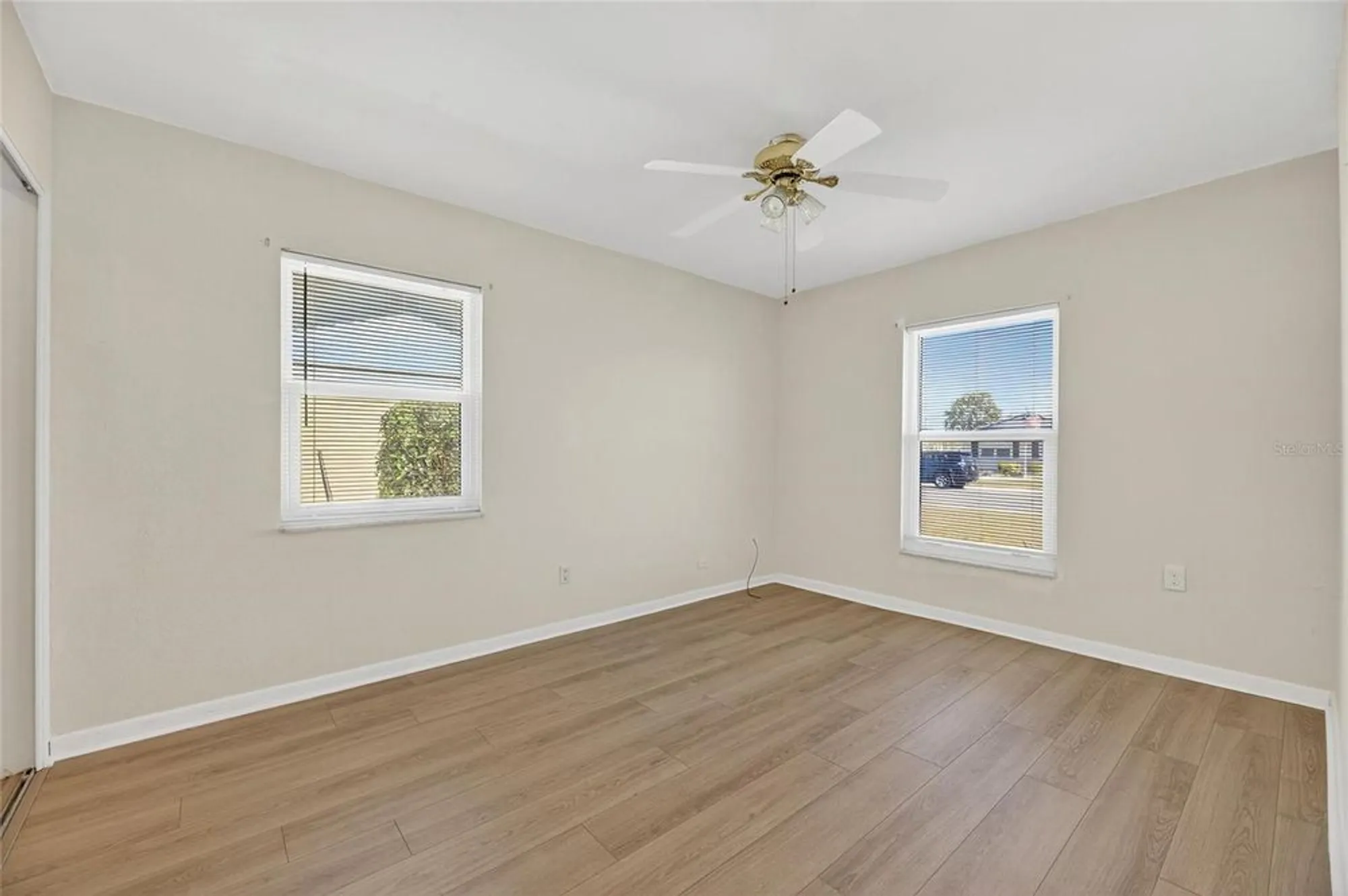 Property Slideshow image 24 of 37 | 1238 fordham dr, Sun City Center, FL, 33573
