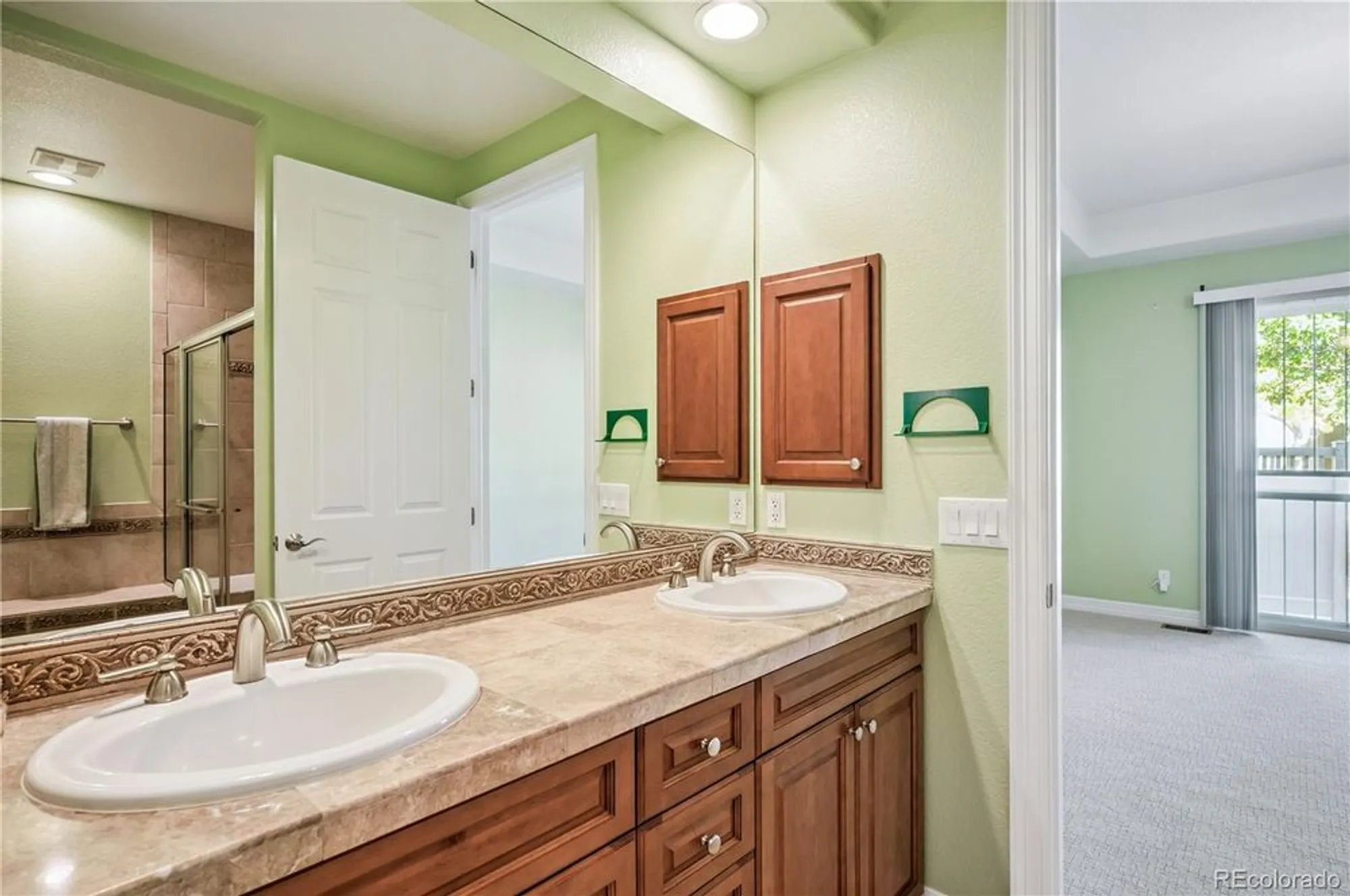 Property Slideshow image 31 of 50 | 8588 w quarles pl, Littleton, CO, 80128