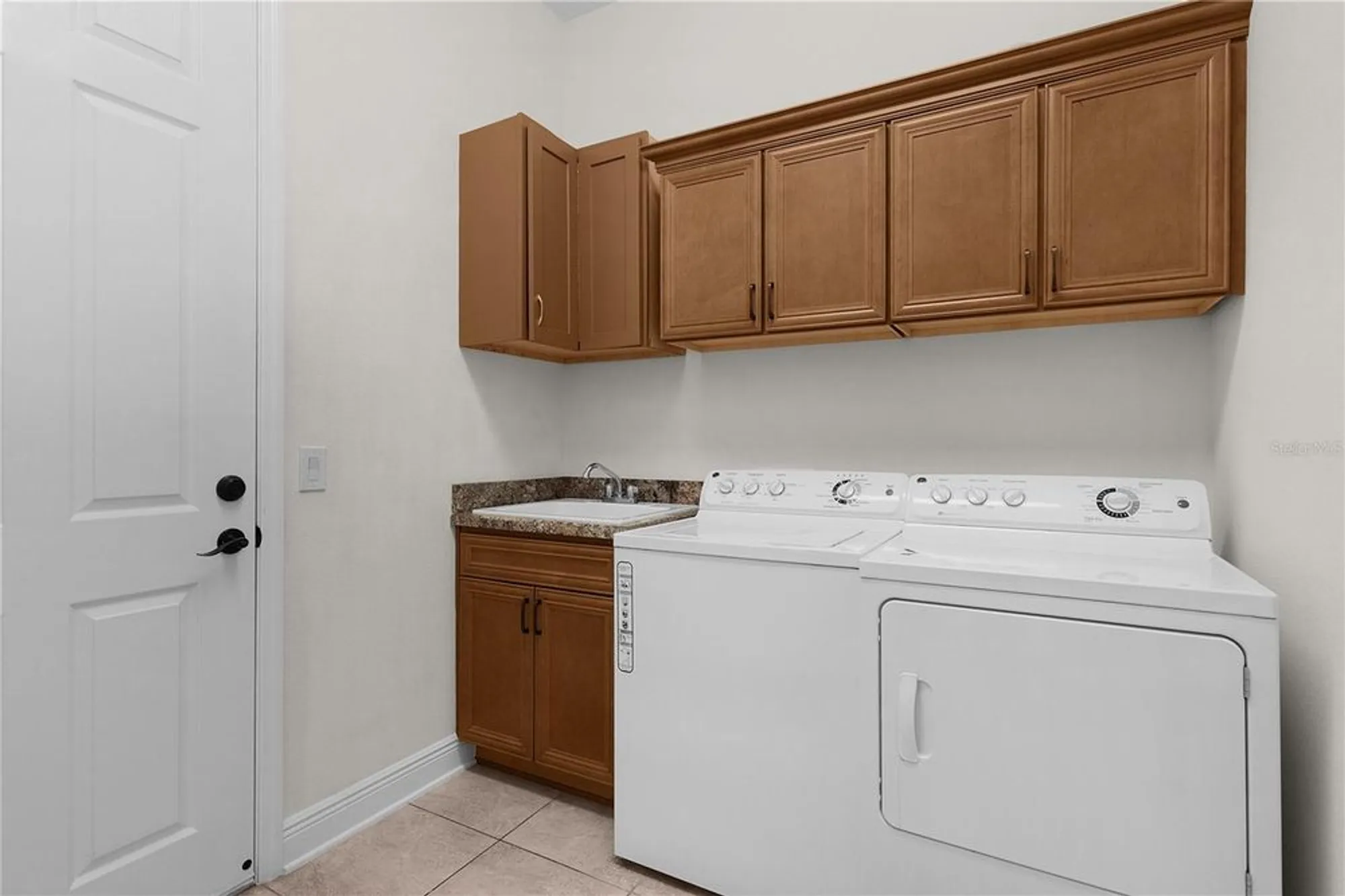 Property Slideshow image 43 of 51 | 2935 cedar grove loop, The Villages, FL, 32163