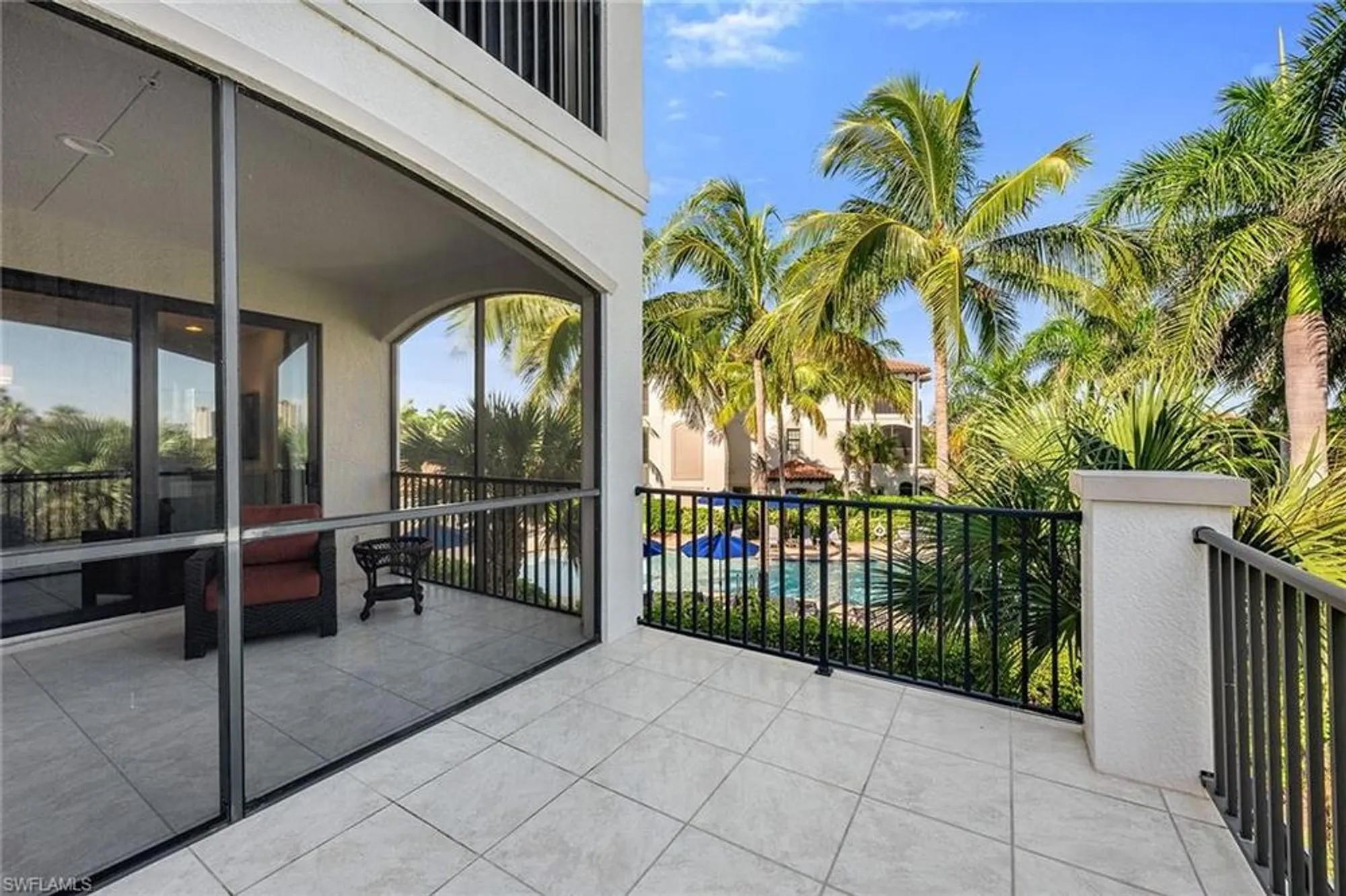 Property Slideshow image 10 of 25 | 4720 colony villas dr 902, Bonita Springs, FL, 34134