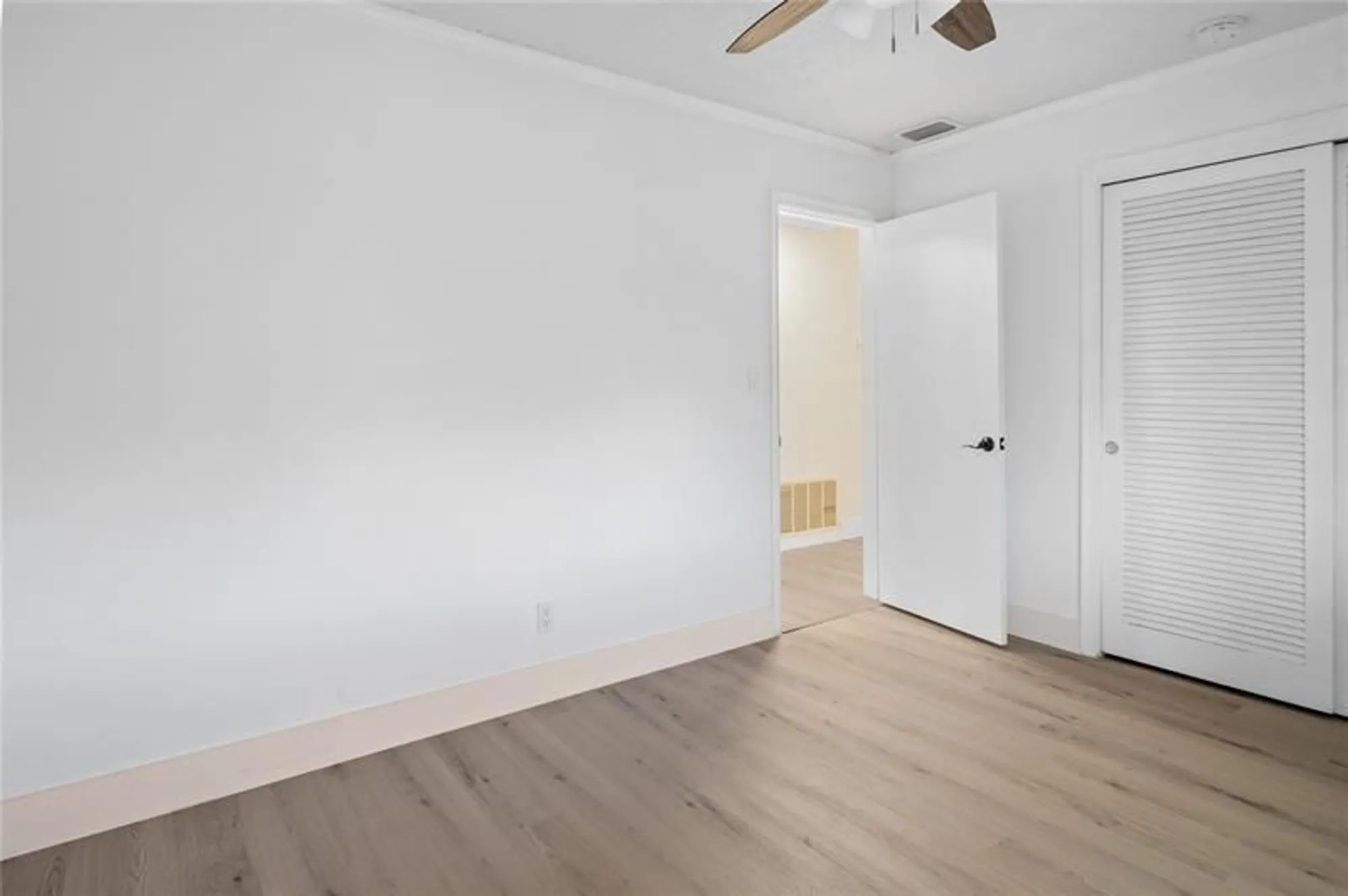 Property Slideshow image 22 of 31 | 4514 nw 49th dr, Tamarac, FL, 33319