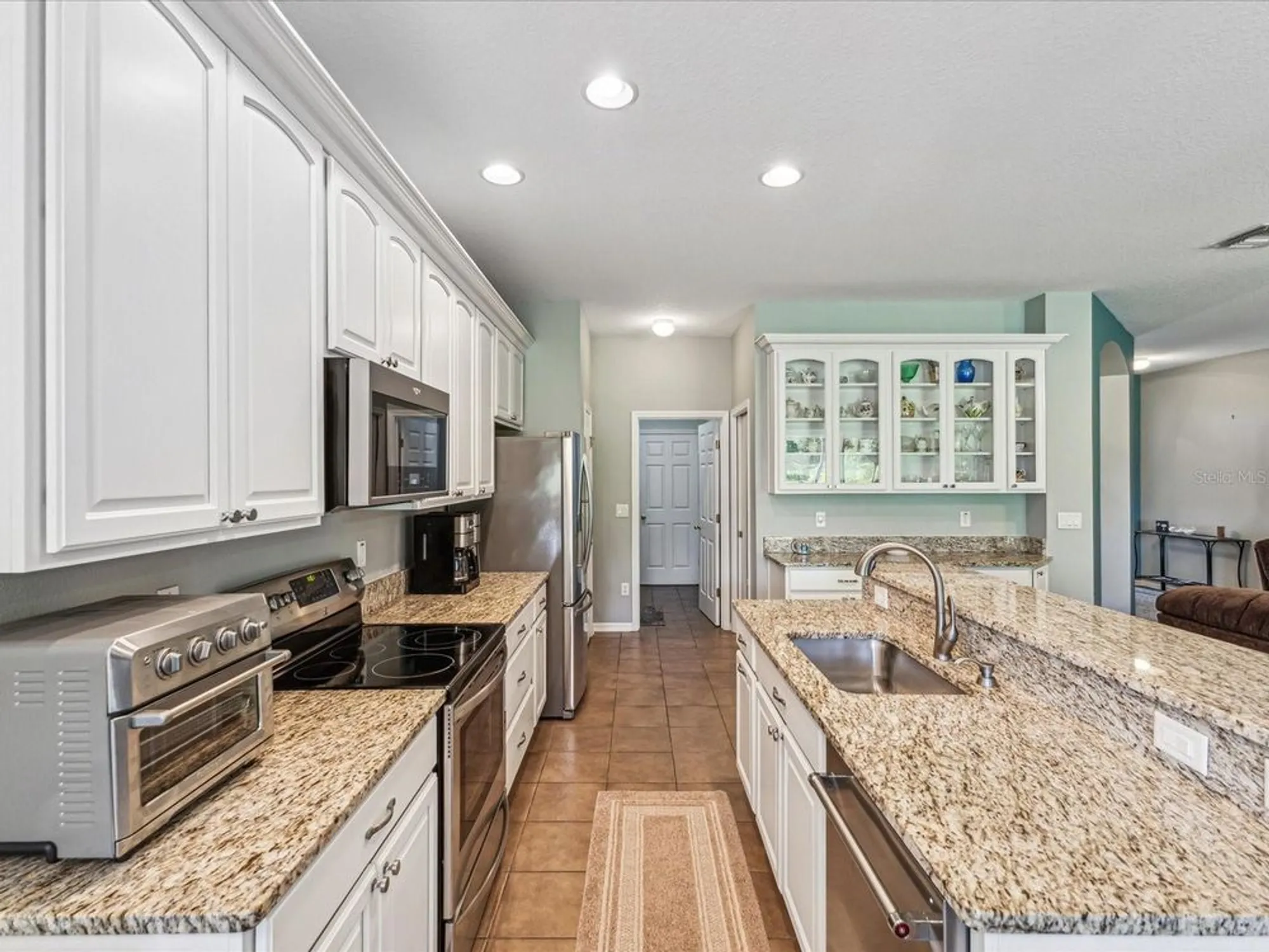 Property Slideshow image 3 of 63 | 11050 kiskadee cir, New Port Richey, FL, 34654