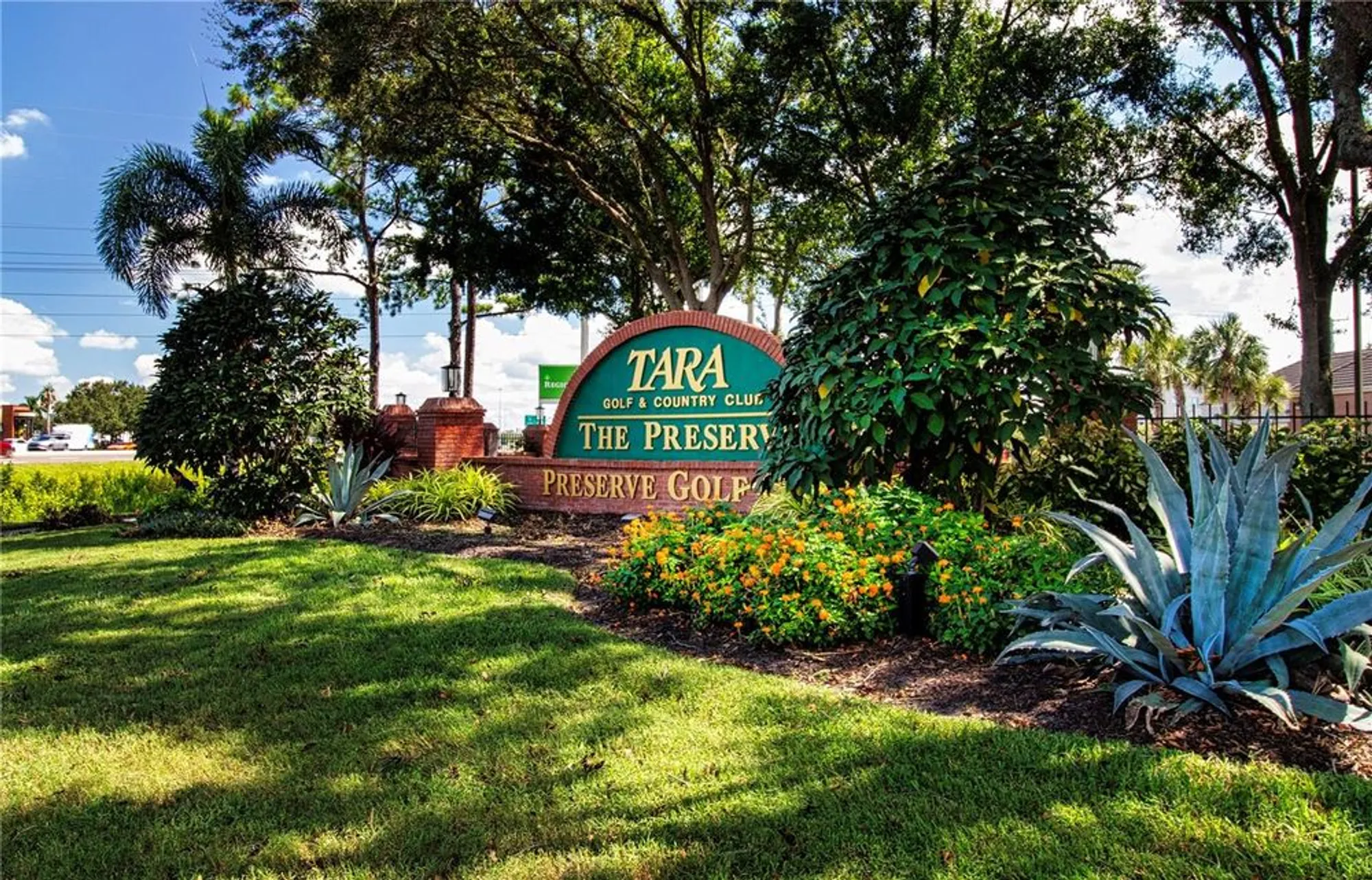Property Slideshow image 63 of 71 | 6426 bay cedar ln # 101, Bradenton, FL, 34203