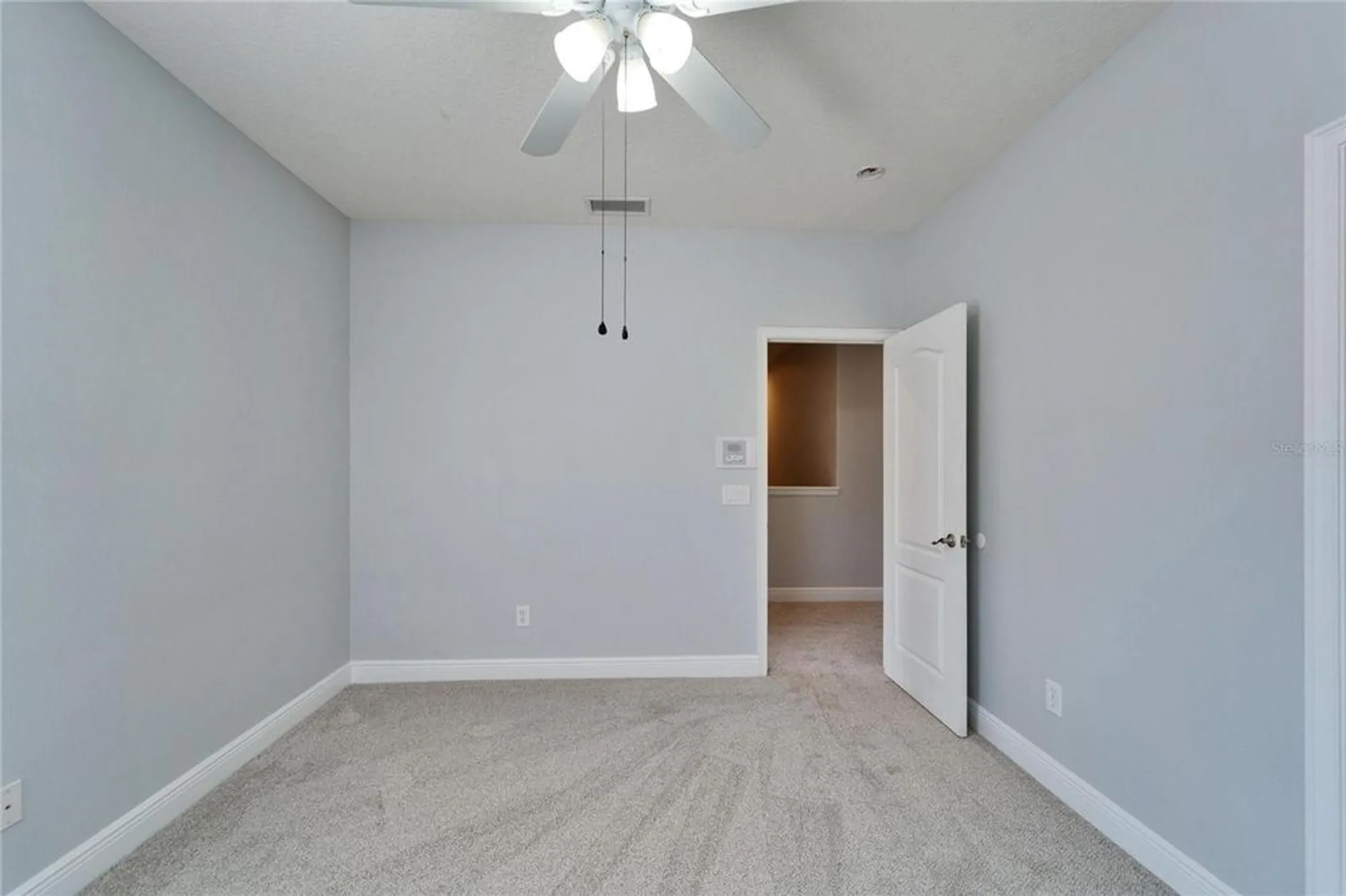 Property Slideshow image 57 of 100 | 410 manns harbor dr, Apollo Beach, FL, 33572