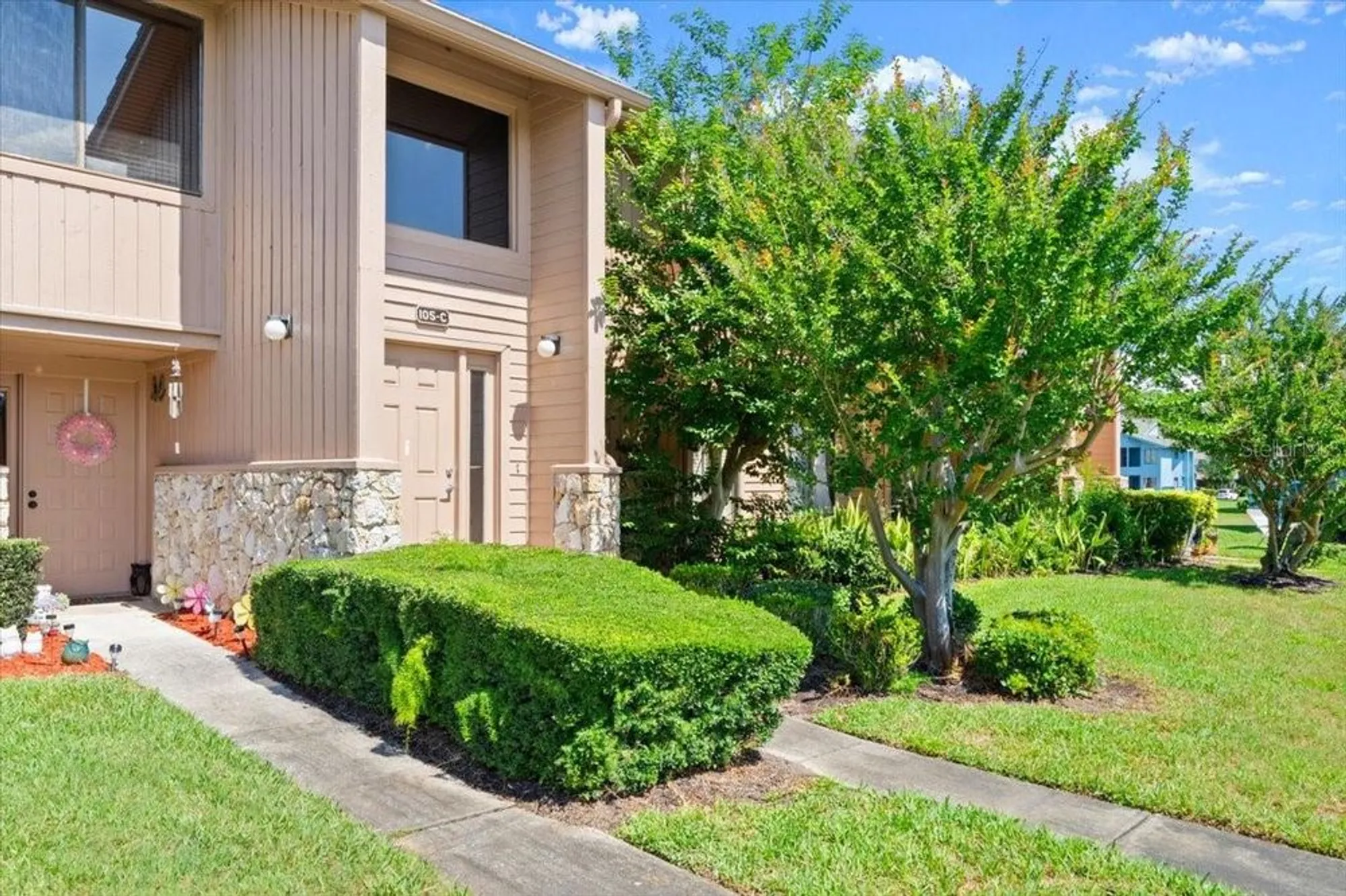 Property Slideshow image 3 of 46 | 105 wood duck cir c, Daytona Beach, FL, 32119