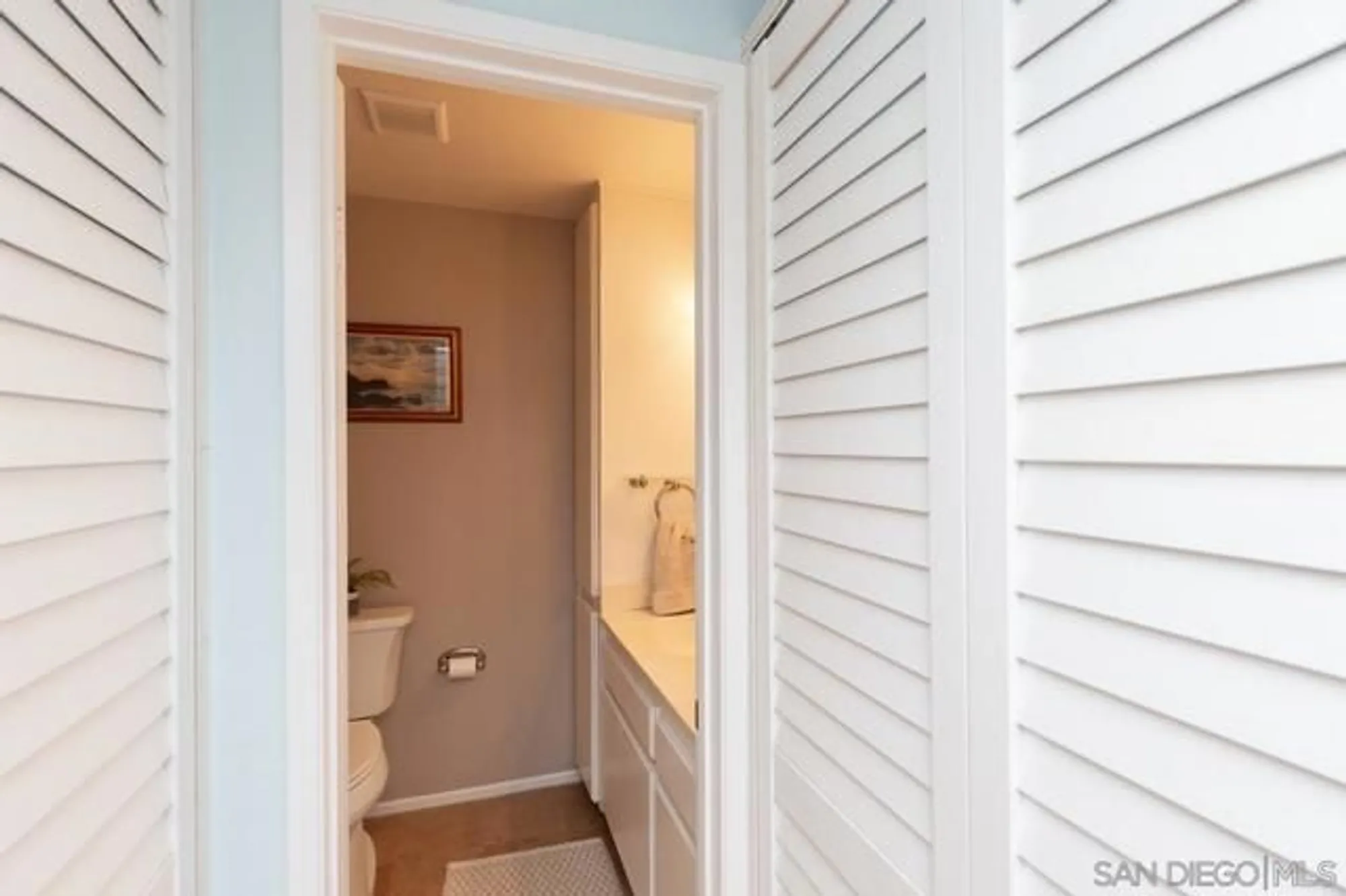 Property Slideshow image 11 of 25 | 6330 genesee ave unit 112, San Diego, CA, 92122