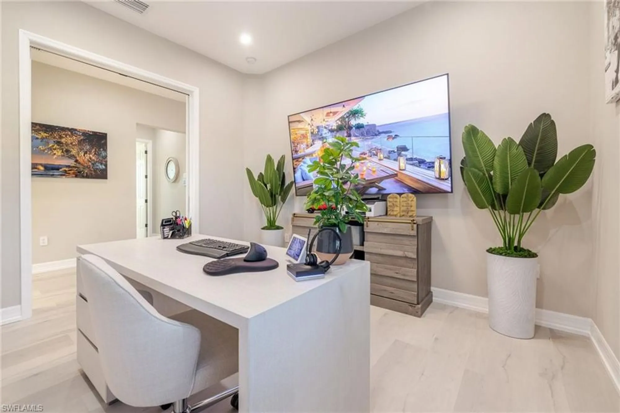 Property Slideshow image 14 of 40 | 13543 blue bay cir, Fort Myers, FL, 33913