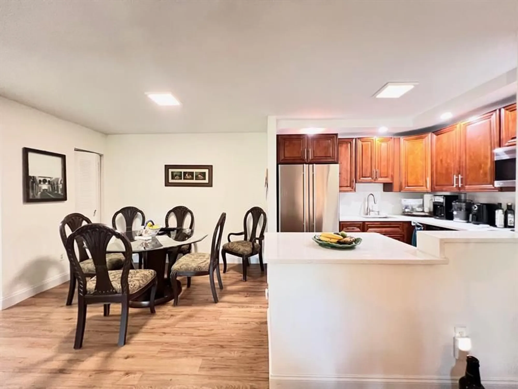 Property Slideshow image 2 of 17 | 9999 n belfort cir # 101, Tamarac, FL, 33321