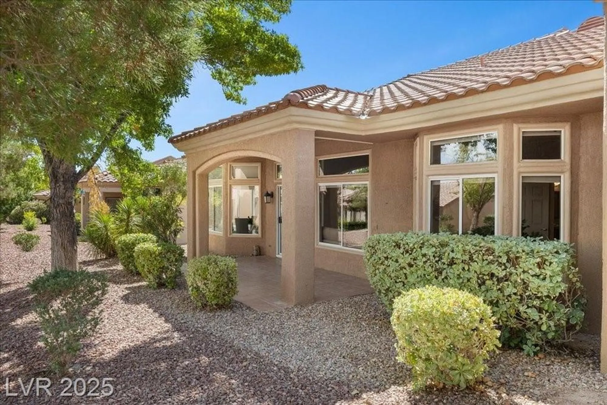 Property Slideshow image 30 of 33 | 9352 villa ridge dr, Las Vegas, NV, 89134