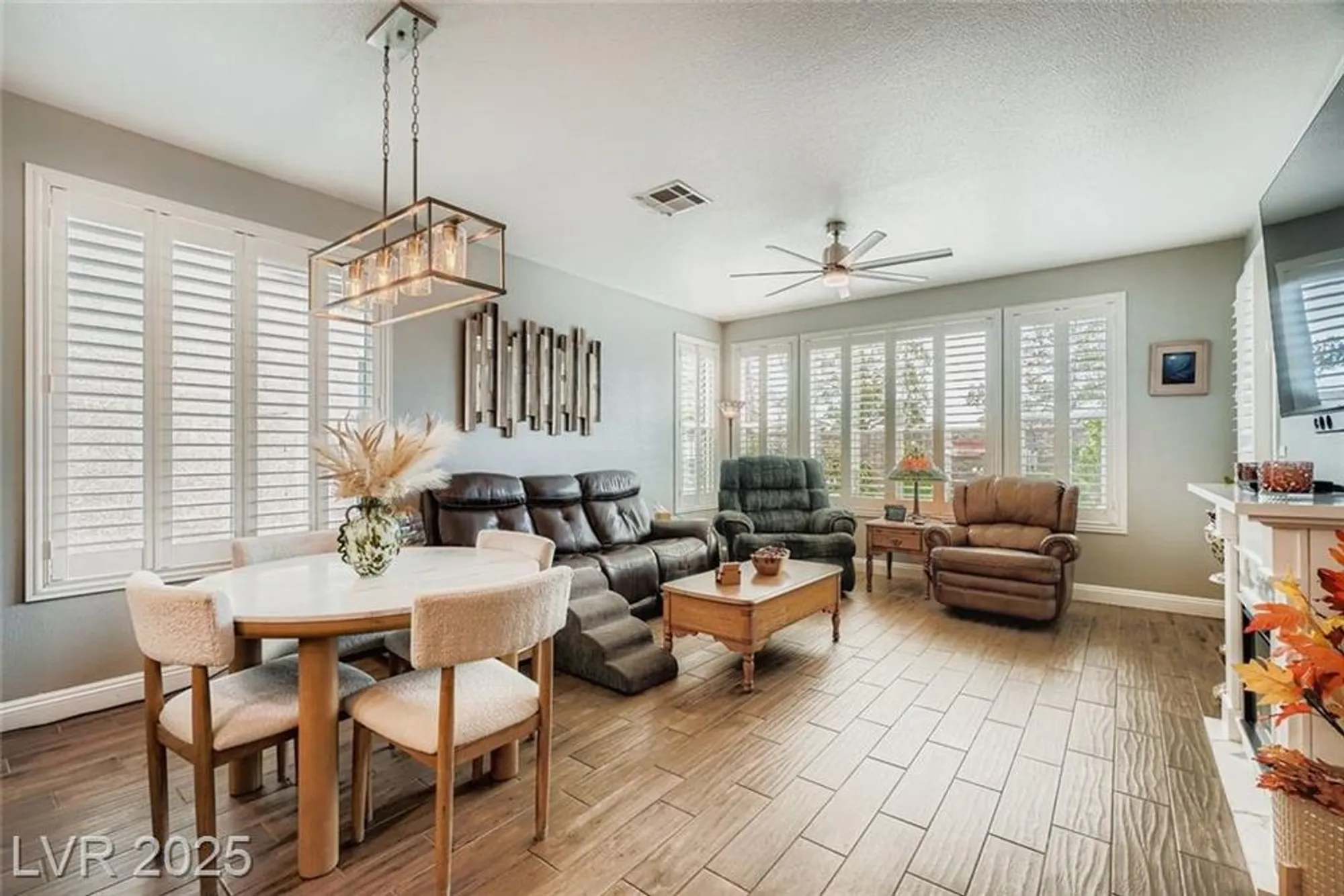 Property Slideshow image 7 of 27 | 4826 regalo bello st, Las Vegas, NV, 89135