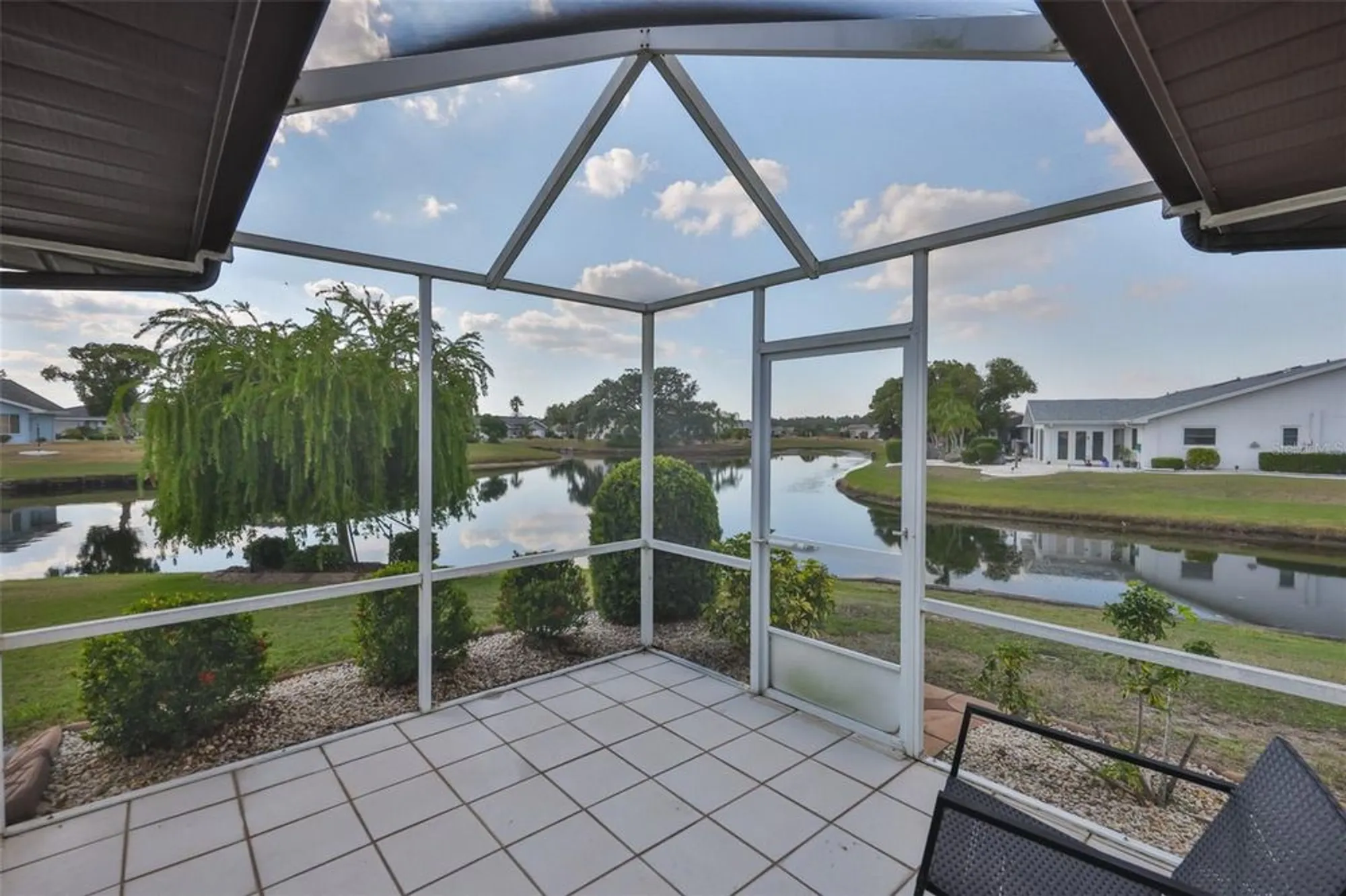 Property Slideshow image 33 of 43 | 1506 bentwood dr, Sun City Center, FL, 33573