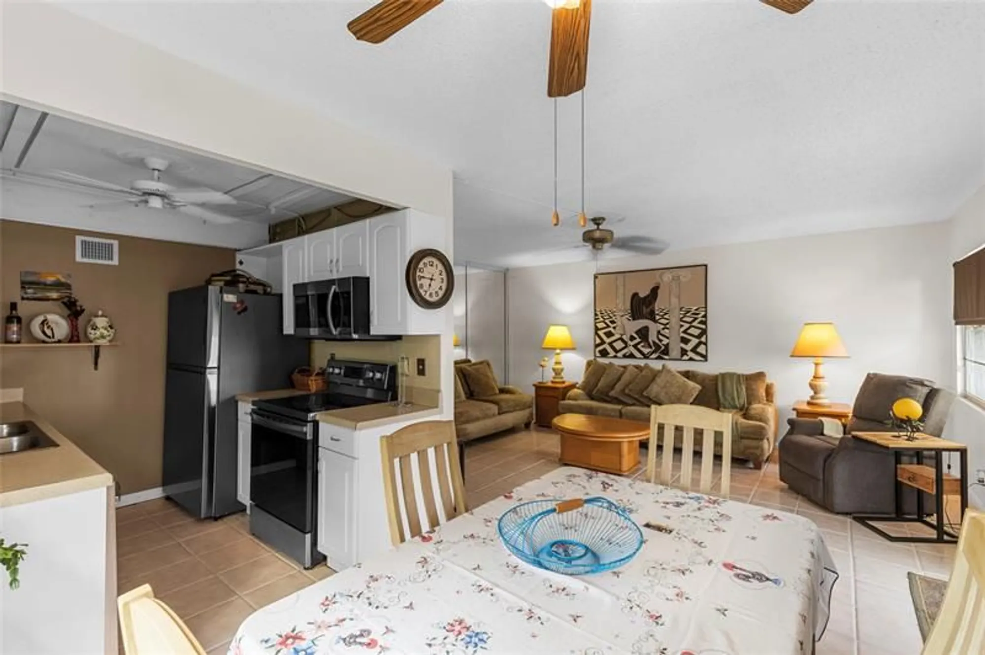 Property Slideshow image 6 of 49 | 4160 cambridge g # 4160, Deerfield Beach, FL, 33442
