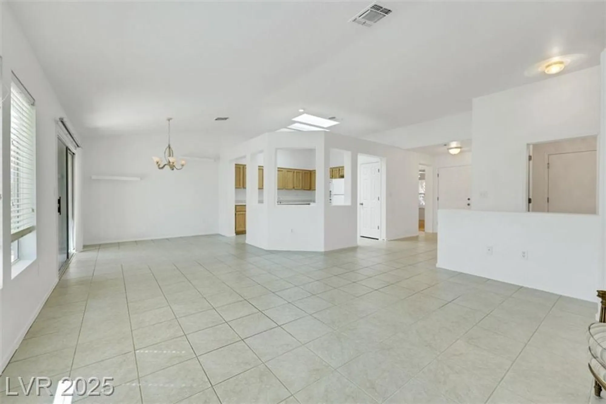Property Slideshow image 26 of 31 | 498 elm crest pl, Henderson, NV, 89012