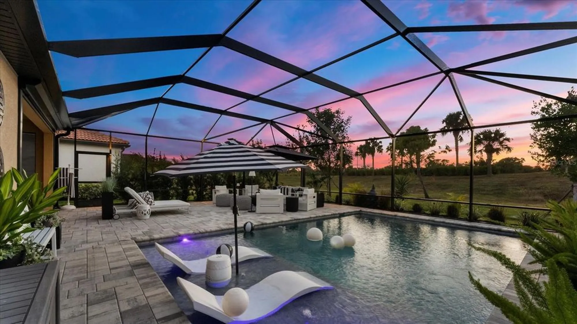 Property Slideshow image 52 of 91 | 10113 colubrina dr, Venice, FL, 34293