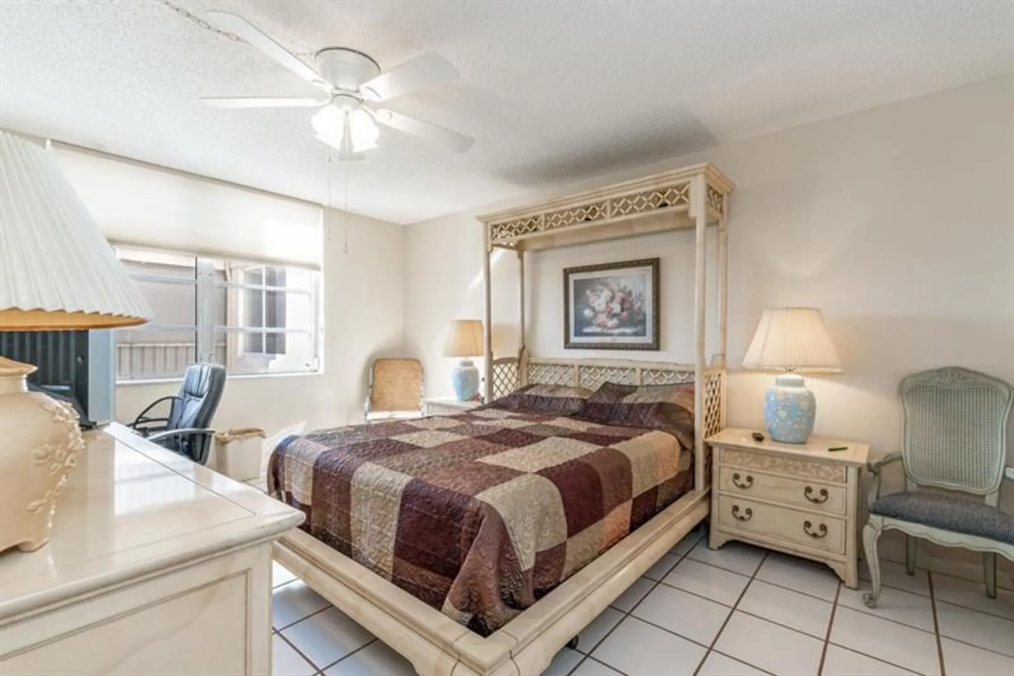 Property Slideshow image 4 of 75 | 8900 washington blvd apt 506b, Pembroke Pines, FL, 33025