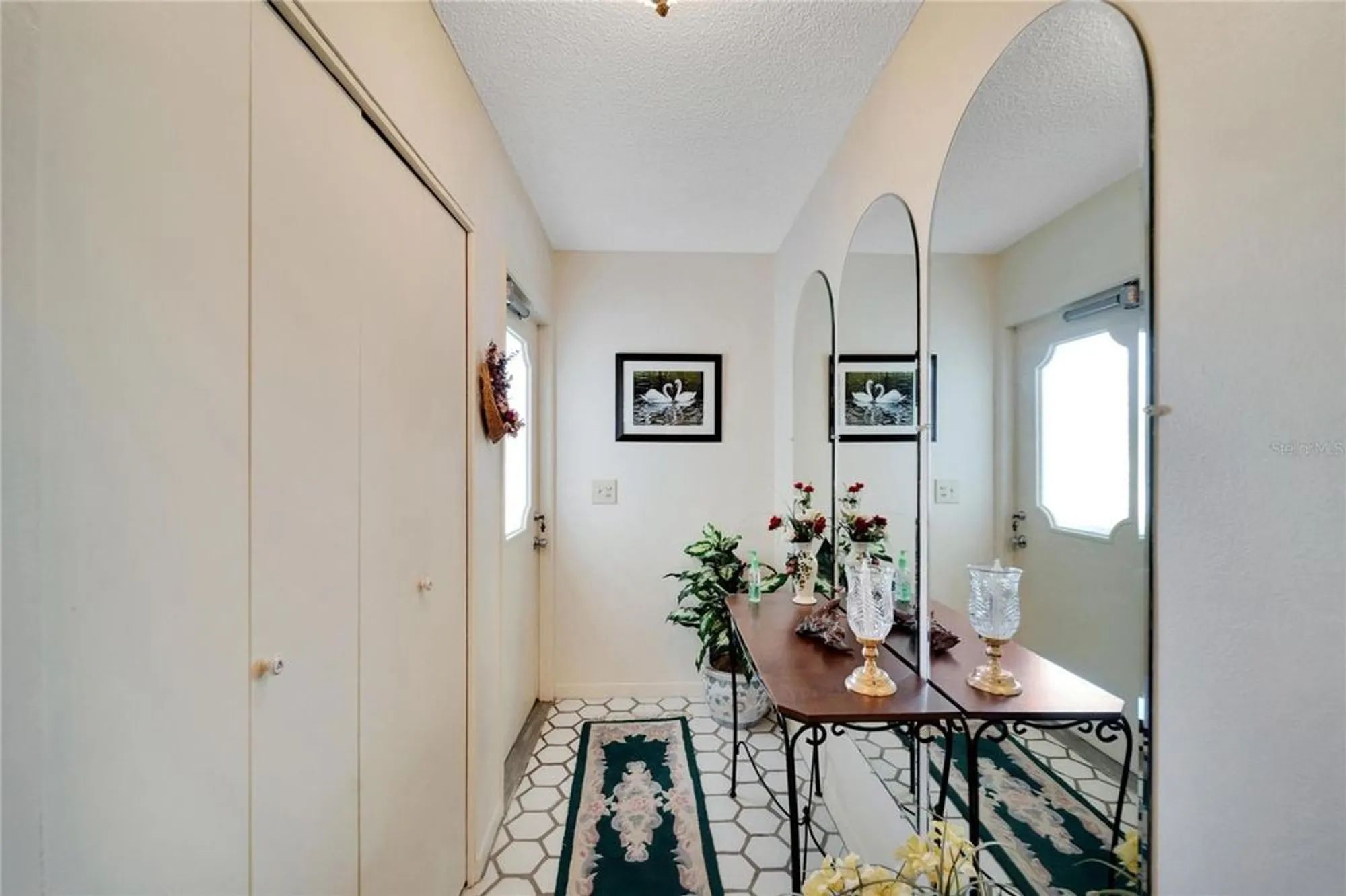 Property Slideshow image 18 of 42 | 612 allegheny dr, Sun City Center, FL, 33573