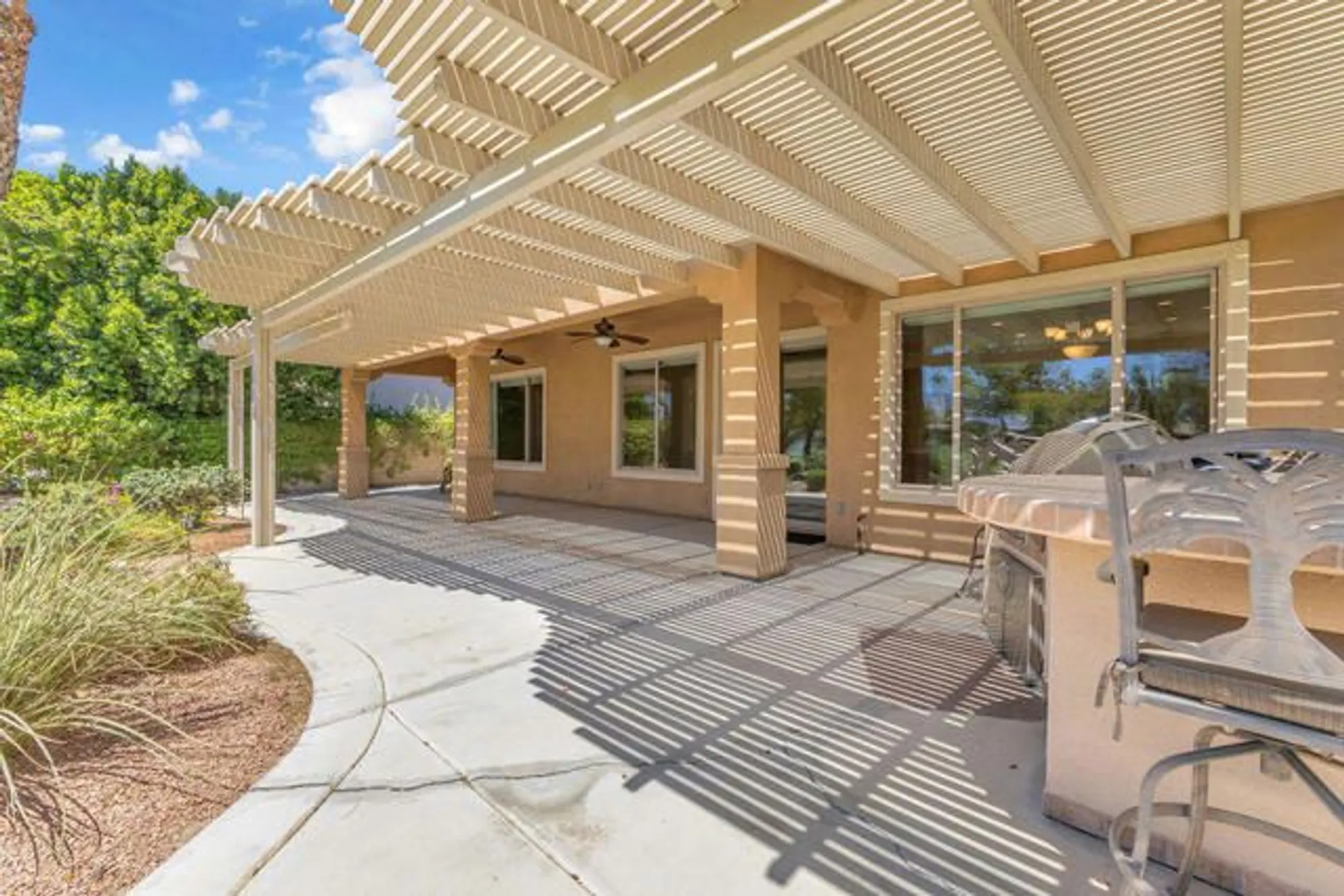 Property Slideshow image 35 of 47 | 81183 avenida tres lagunas, Indio, CA, 92203