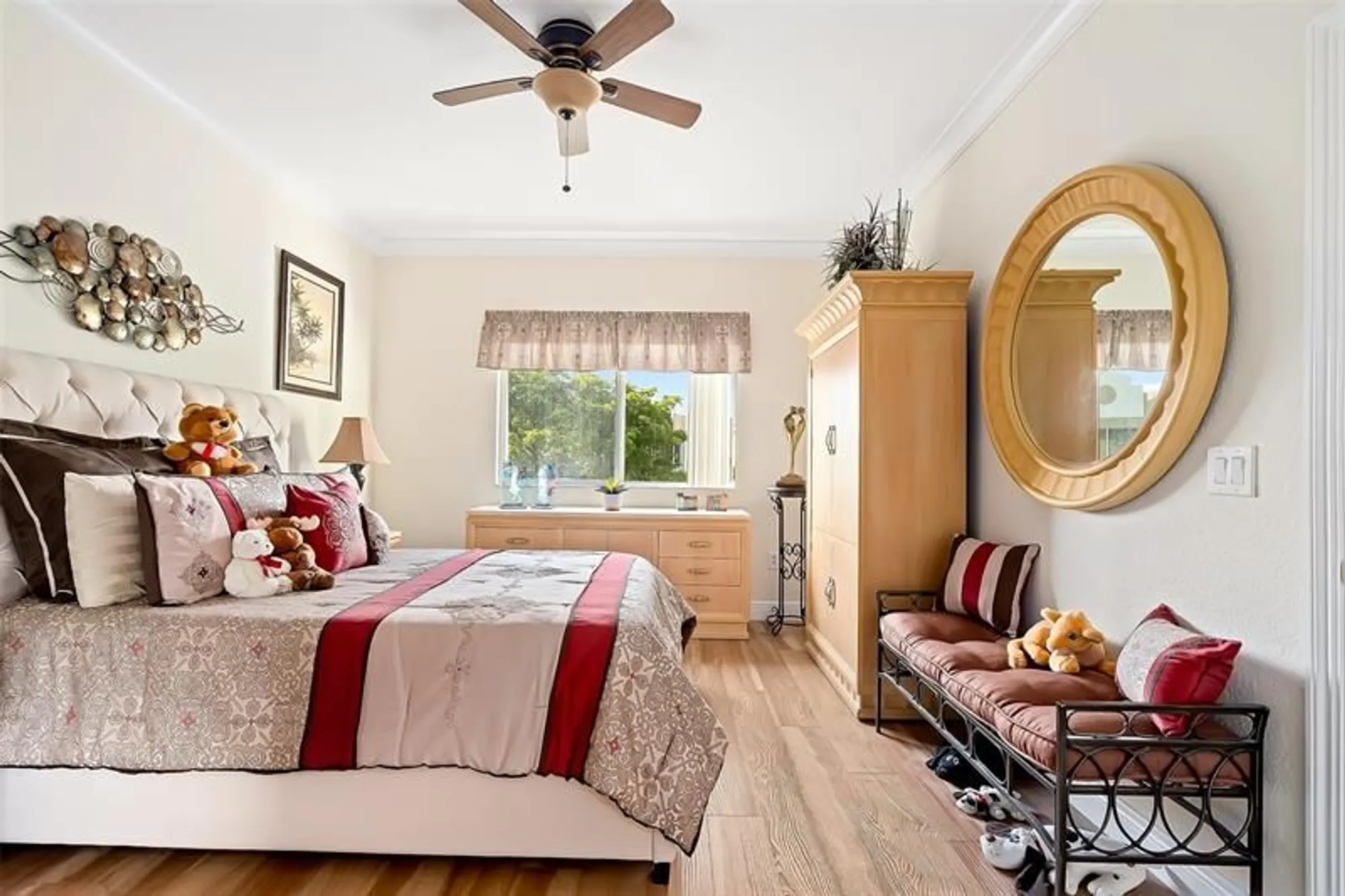 Property Slideshow image 12 of 37 | 7635 southampton ter 402, Tamarac, FL, 33321