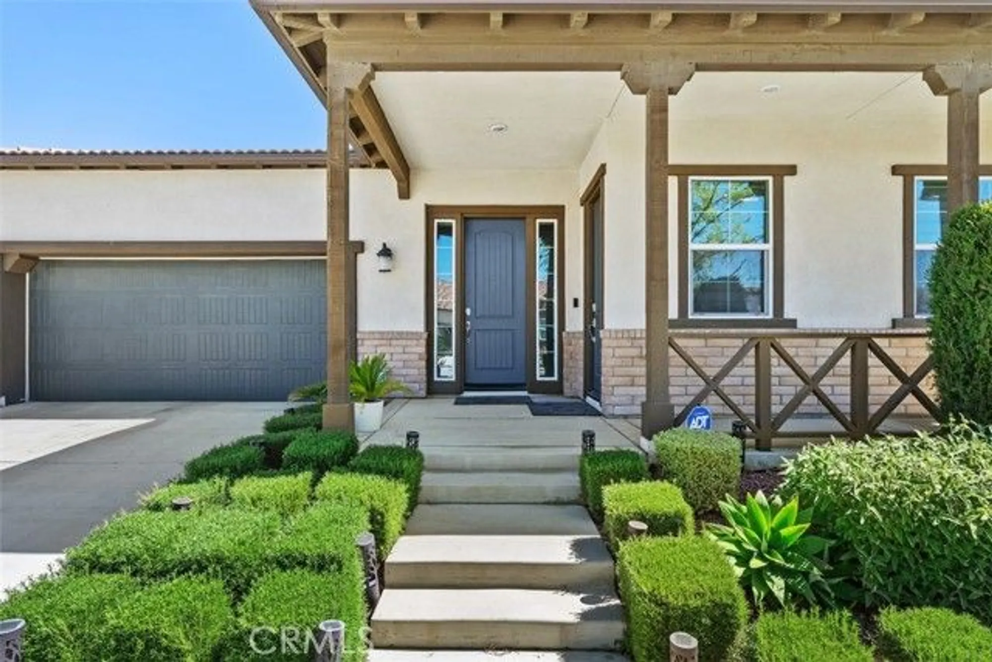 Property Slideshow image 4 of 53 | 4679 s moneta privado, Ontario, CA, 91761