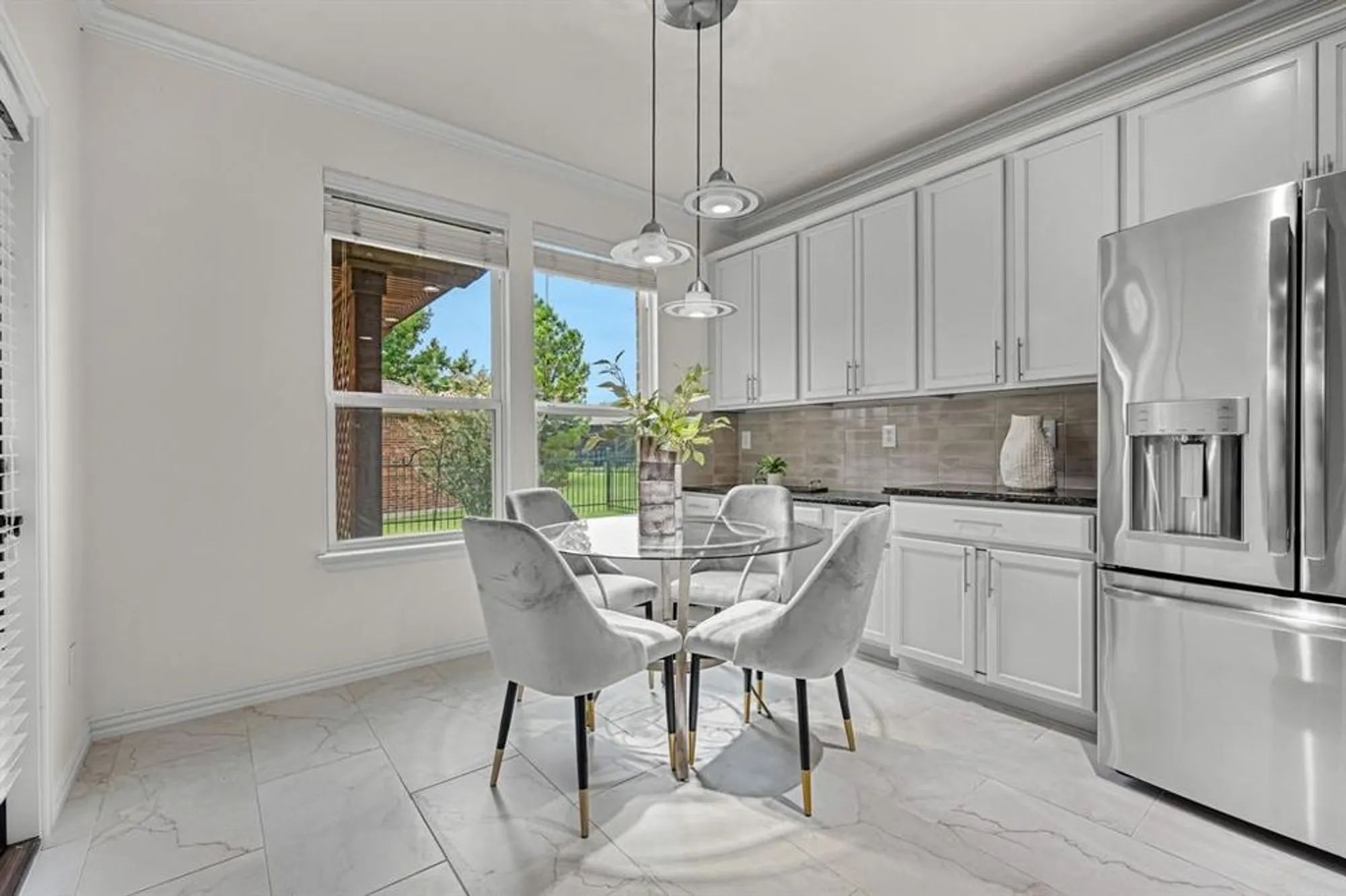 Property Slideshow image 15 of 40 | 7315 trull brook ln, Frisco, TX, 75036