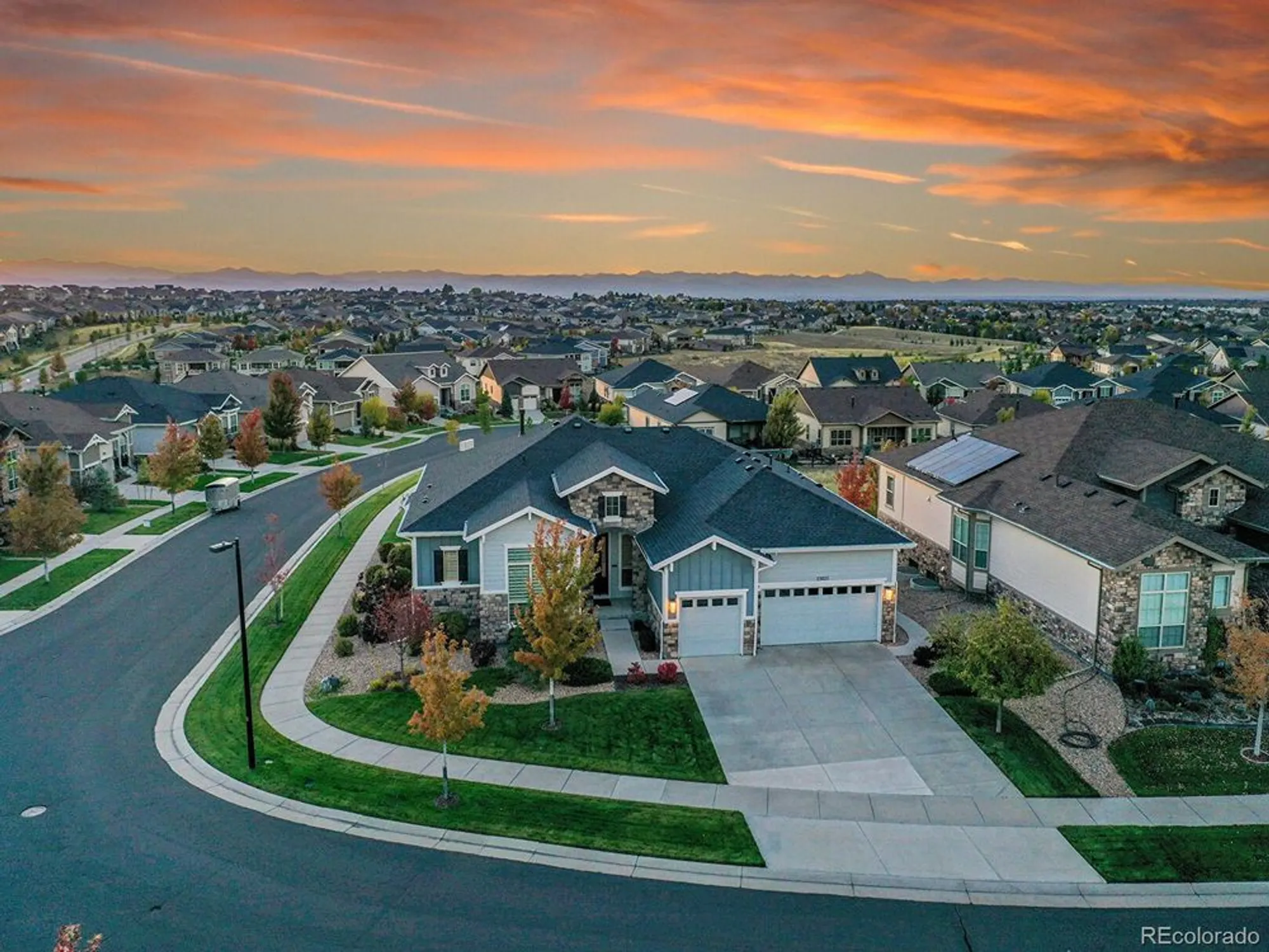 Property Slideshow image 9 of 47 | 23071 e del norte cir, Aurora, CO, 80016